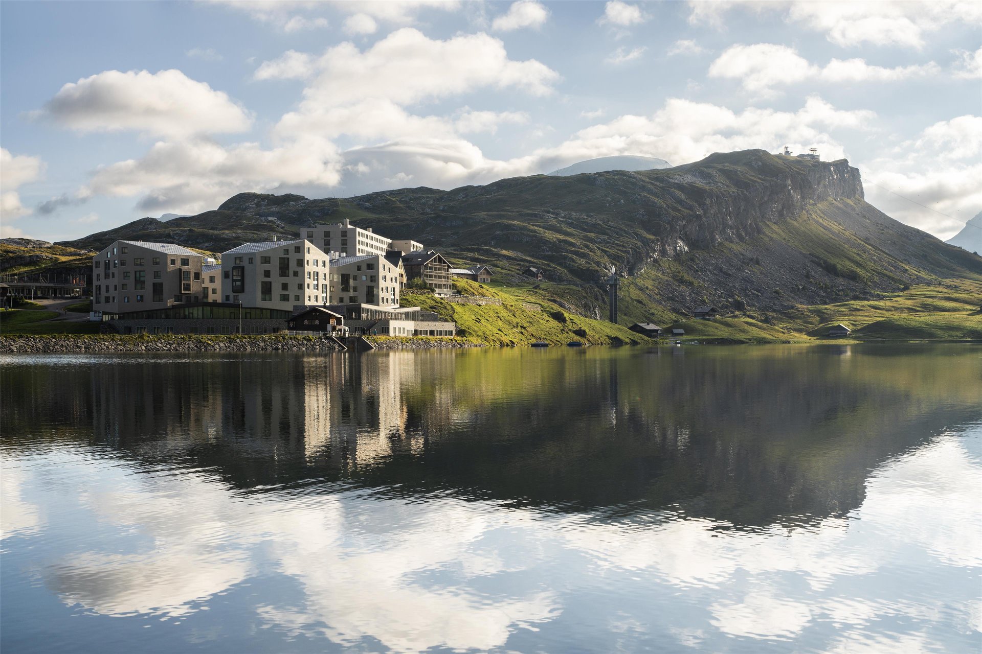 Frutt Lodge - Local attraction