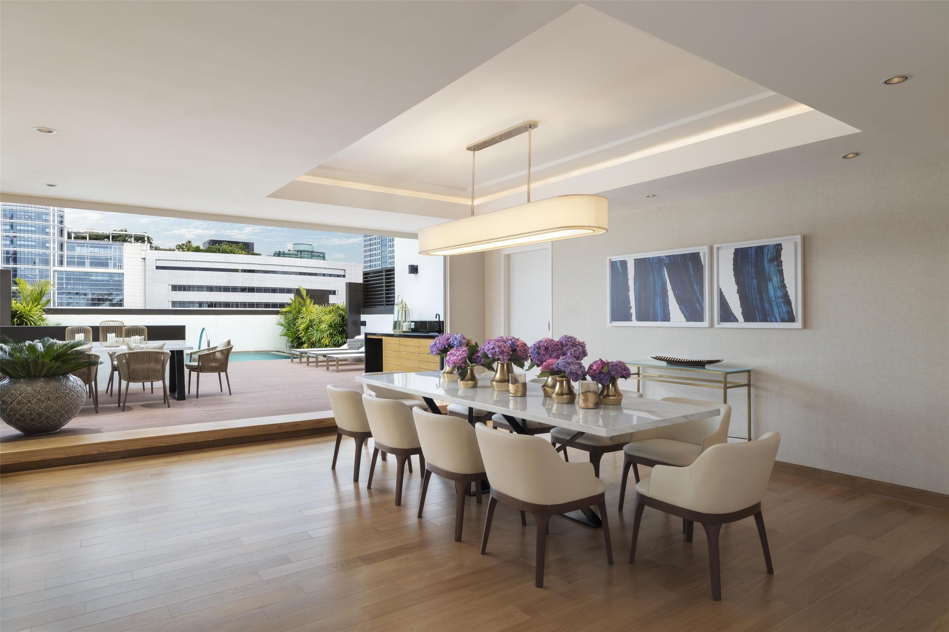 Siam Kempinski Hotel Bangkok - Presidential Terrace Suite_Dining Area with Terrace View