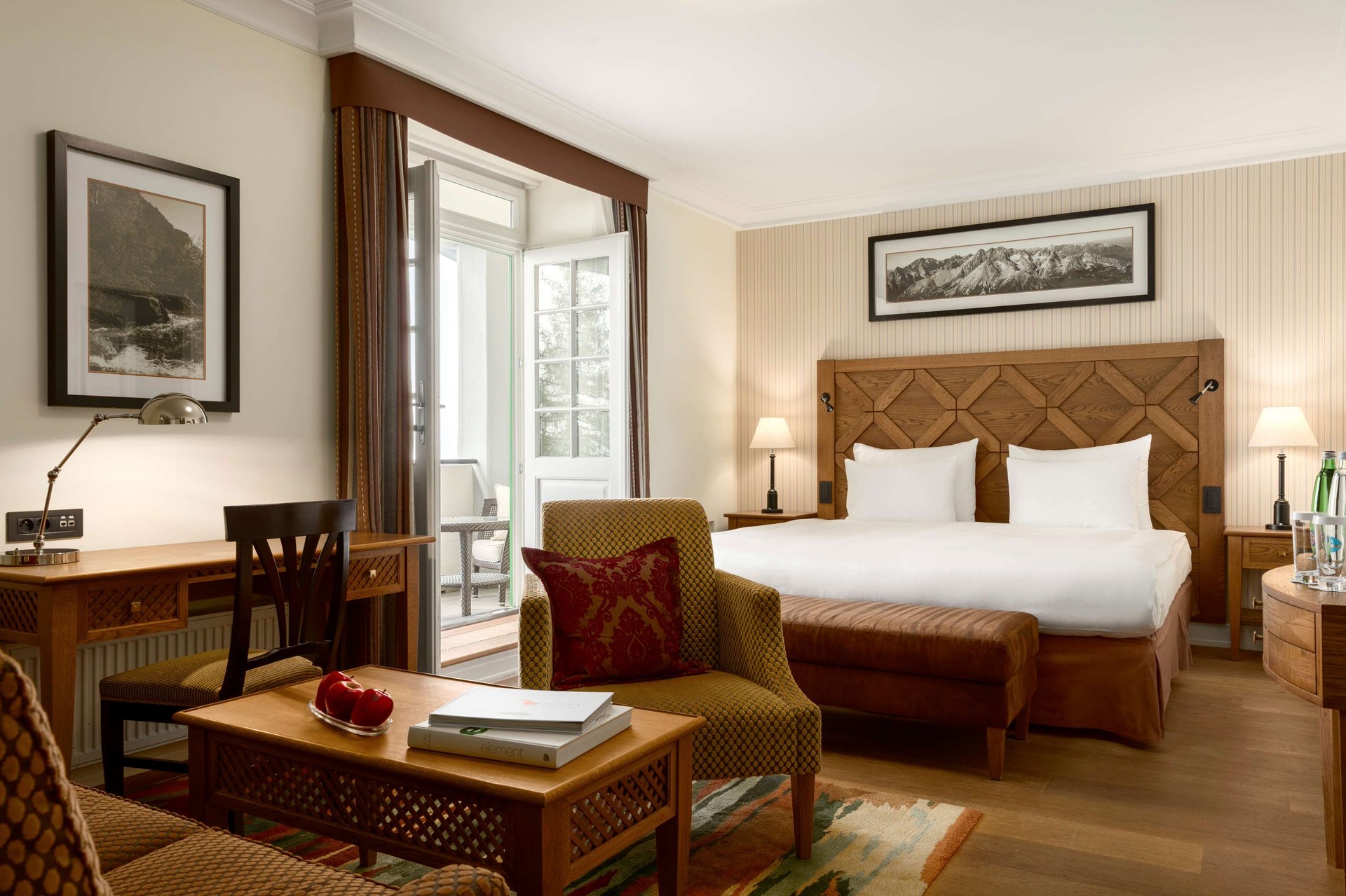 Grand Deluxe Zimmer mit Talblick