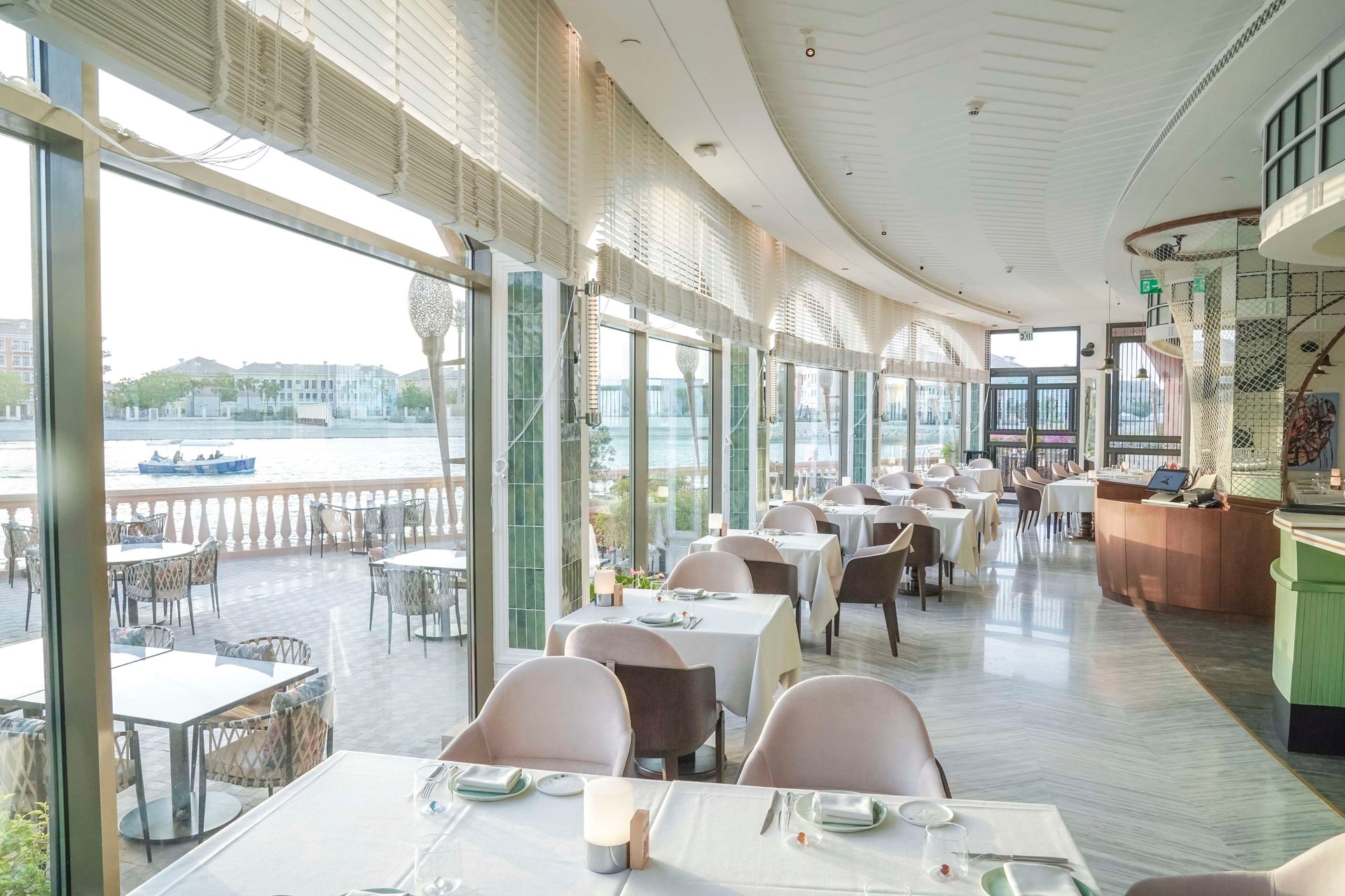 Restaurants & Bars