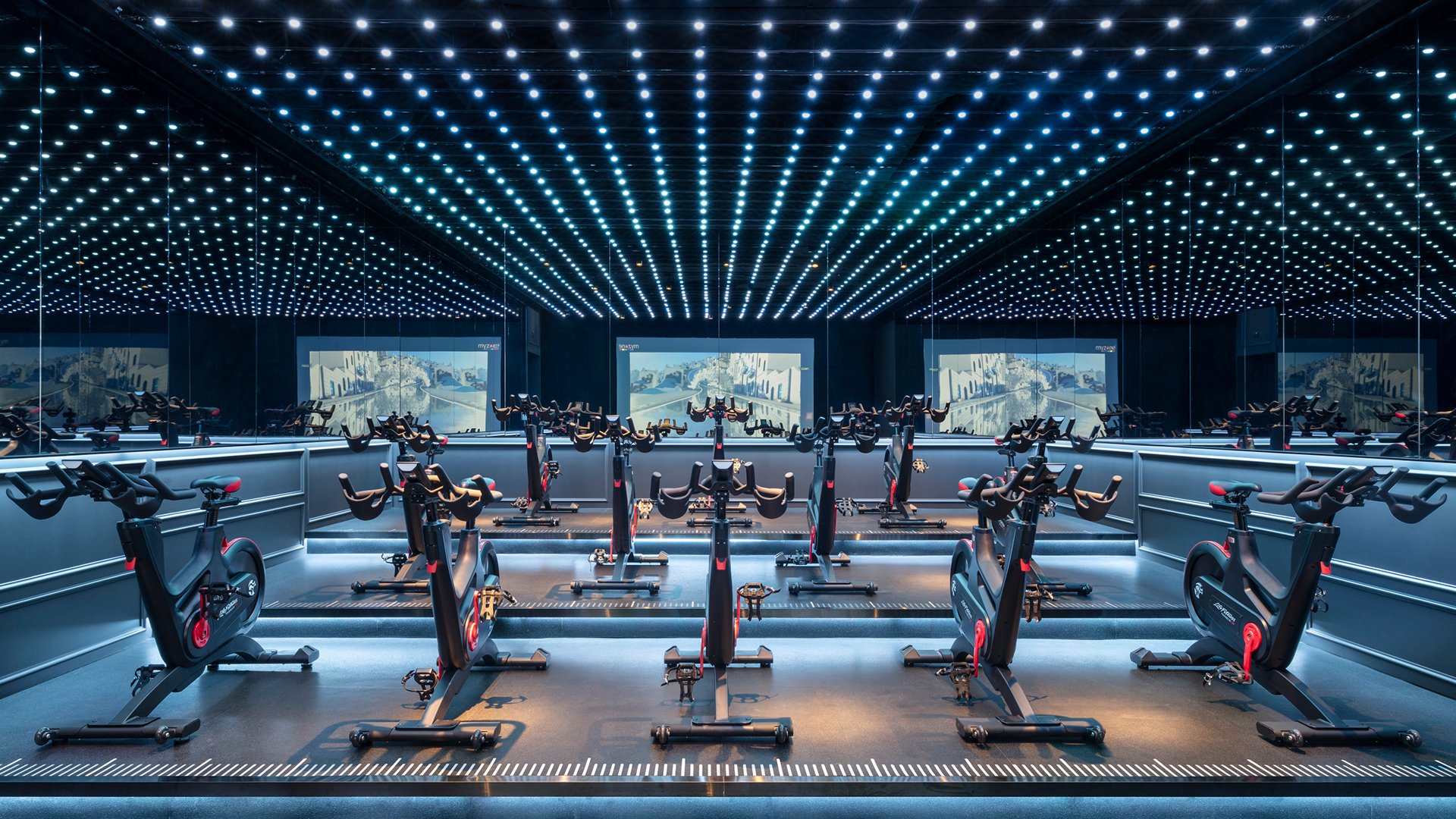 KIBKK3_Cycling_Studio_Final_High-Res_17877.jpg