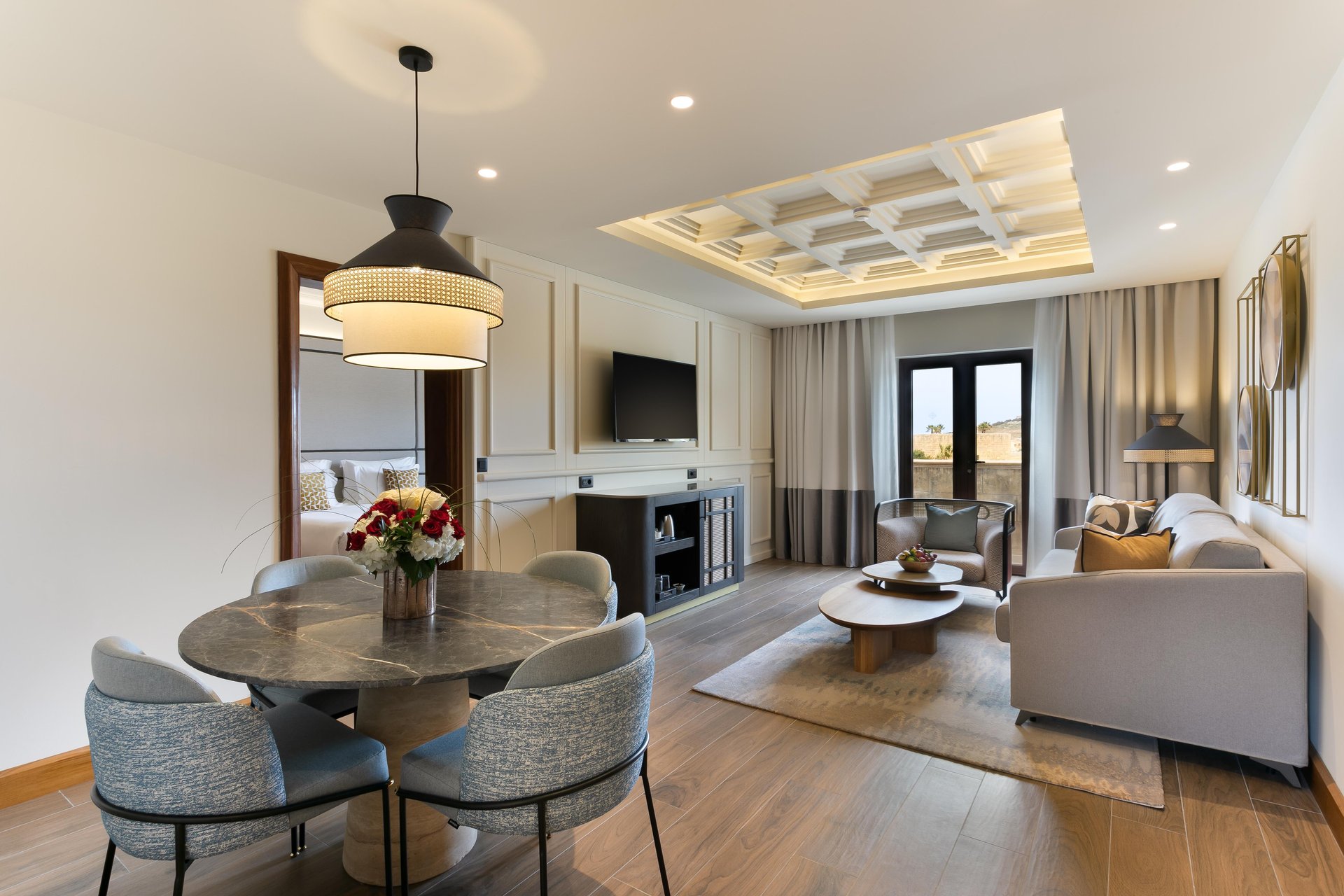 Deluxe Suite