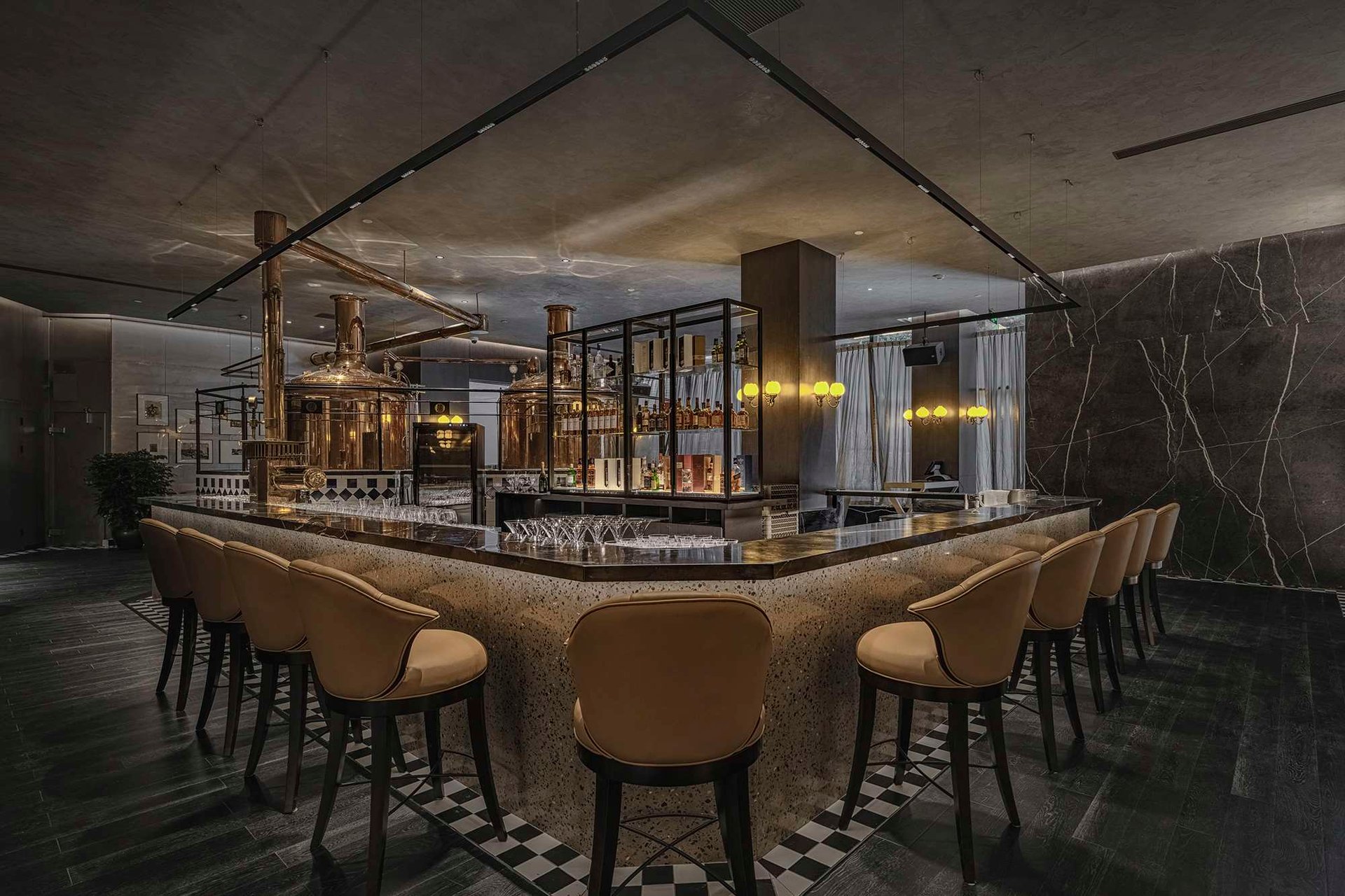 DR Restaurant & Bar