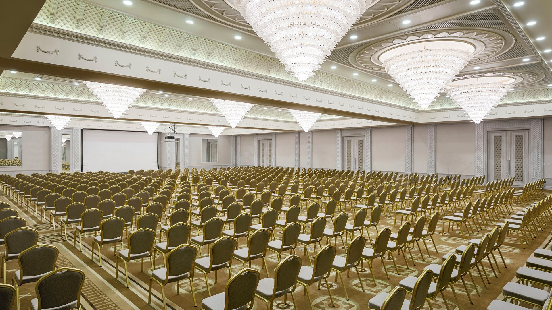 DMM1_Al-Maha-Ballroom_High-Res_7113.jpg