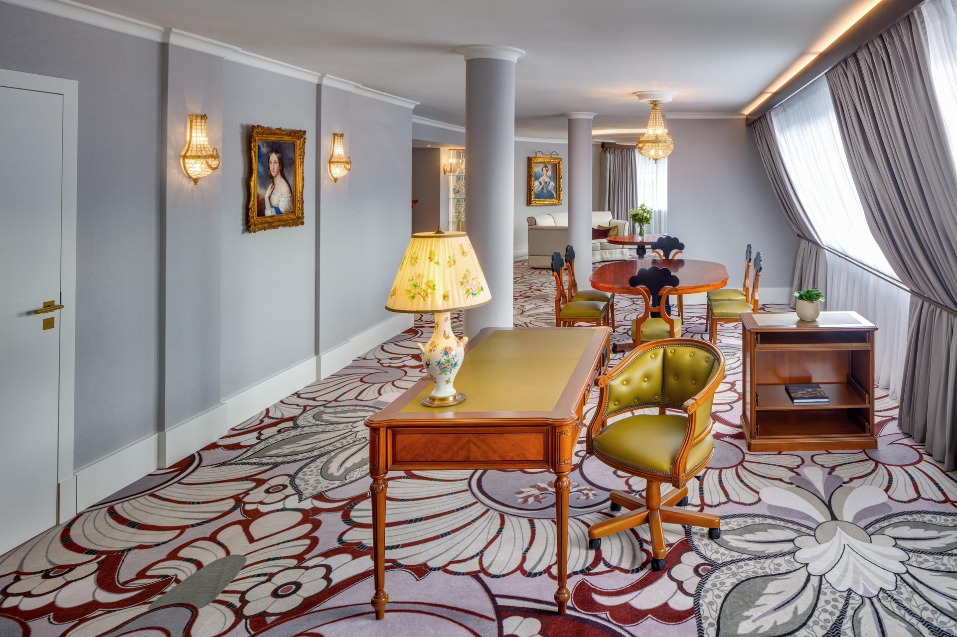 Kempinski Hotel Corvinus Budapest - Corvinus Art Collection Suites