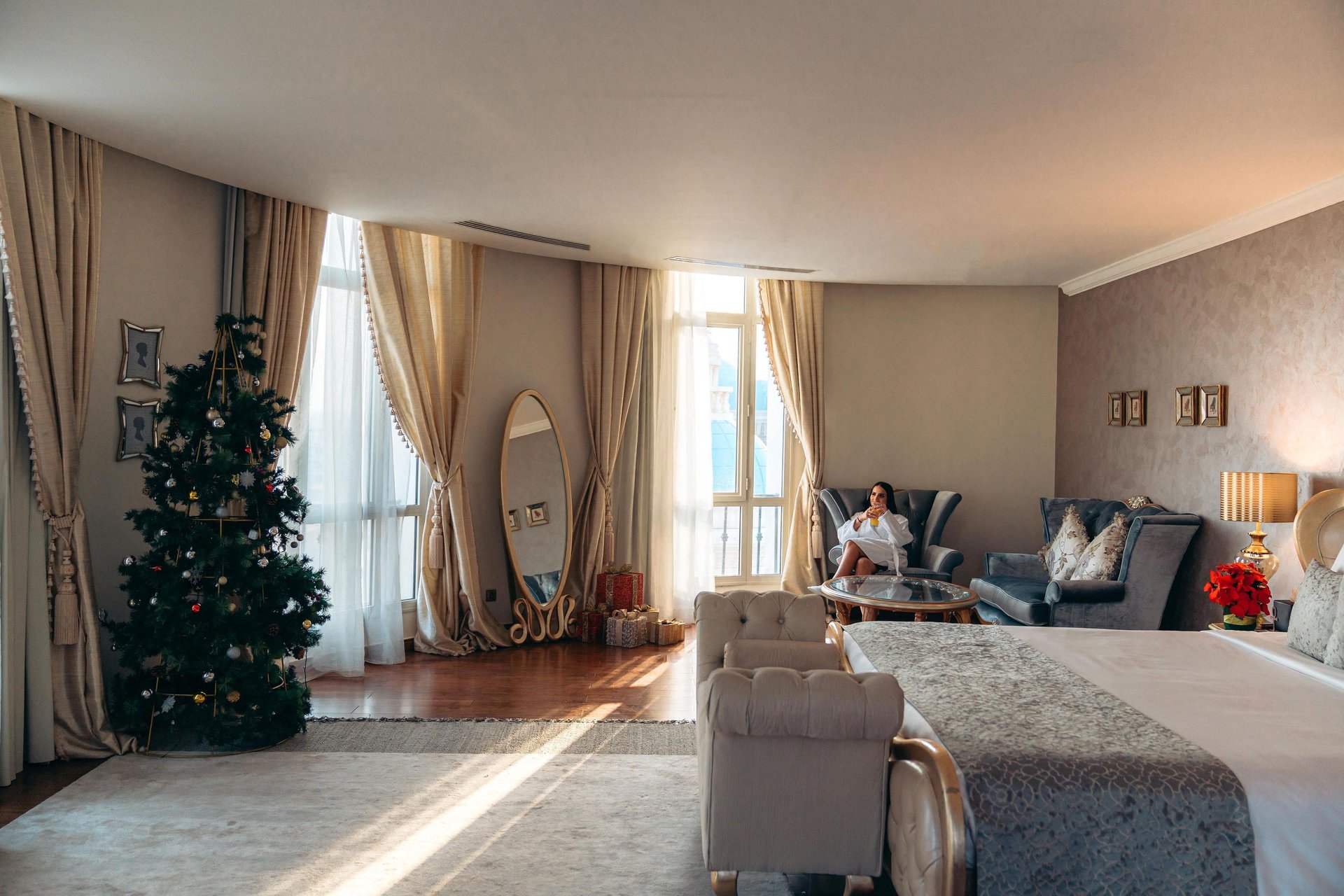 رحلتك في انتظارك