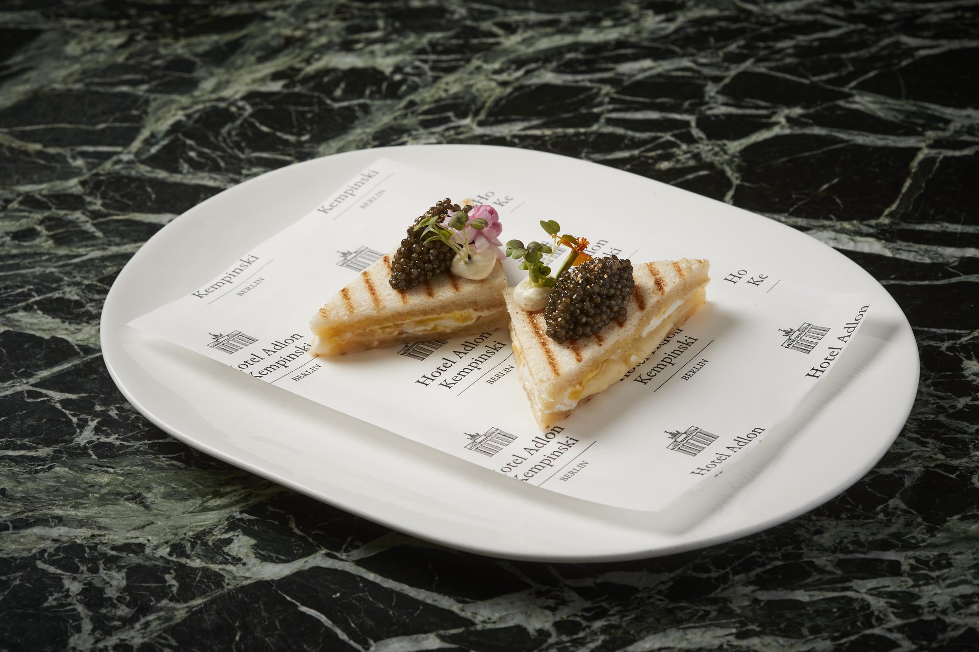 Caviar sandwich at Brasserie Quarre