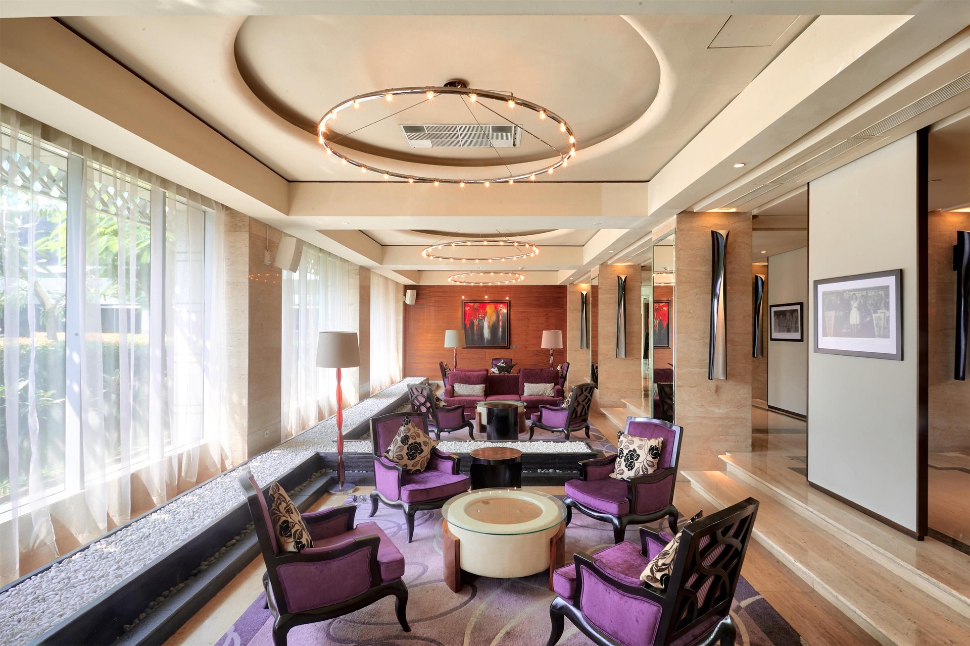 Hotel Indonesia Kempinski Jakarta - Lobby view