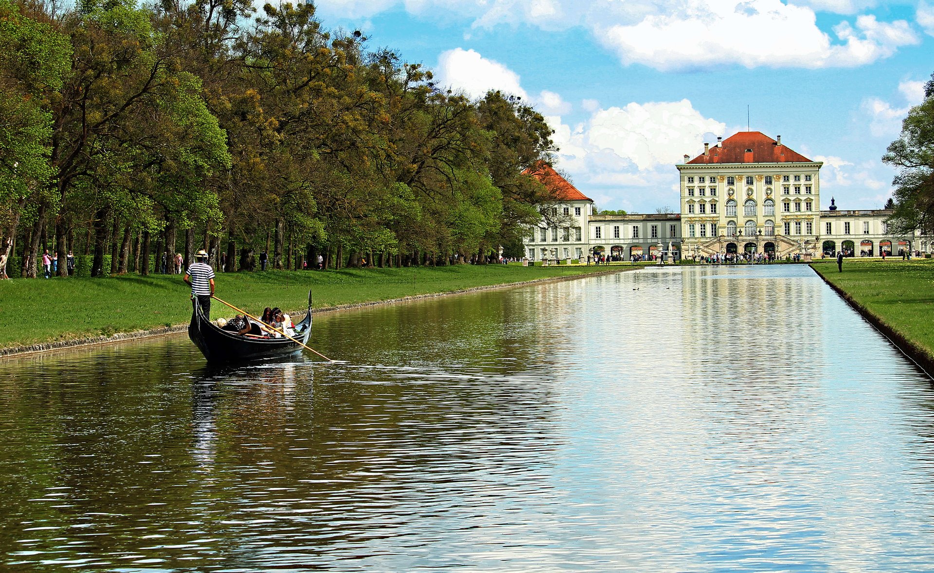 Nr. 1942s Gondelfahrt Nymphenburger Schlosspark Foto Werner Boehm.JPG