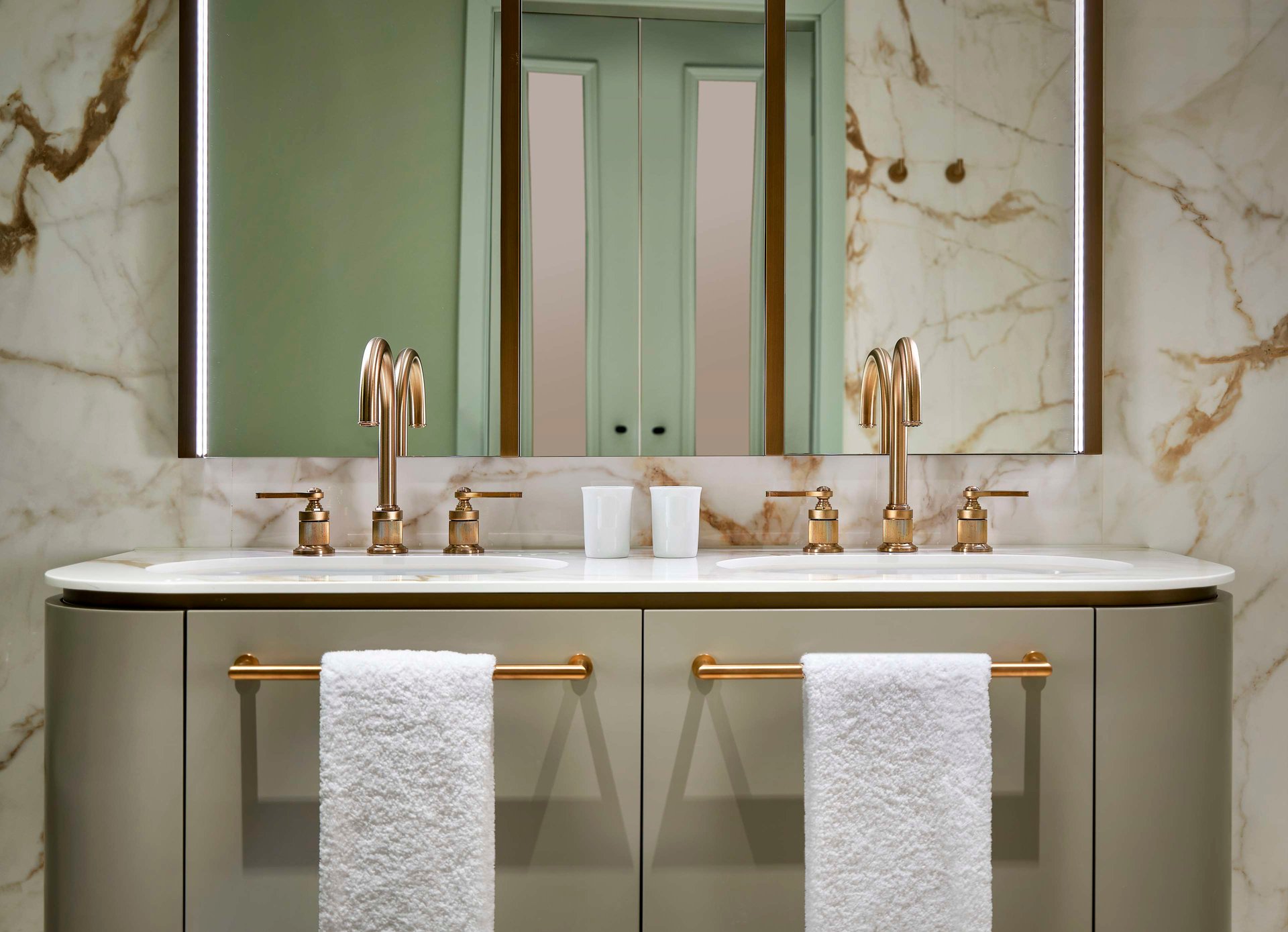 Hotel Taschenbergpalais Kempinski Dresden - Guest room