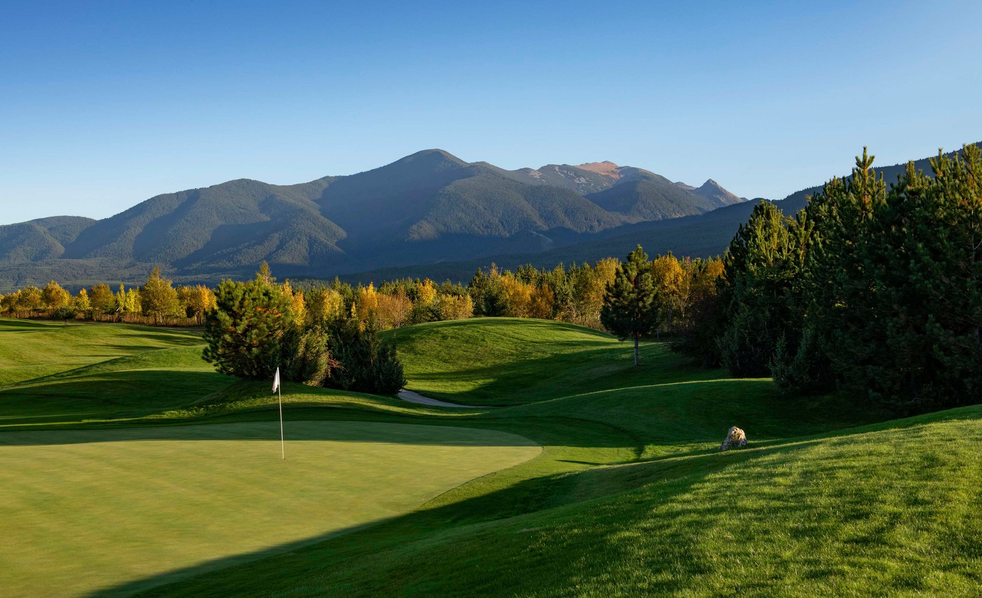 17 of the Best Places for Golf Trips in the World