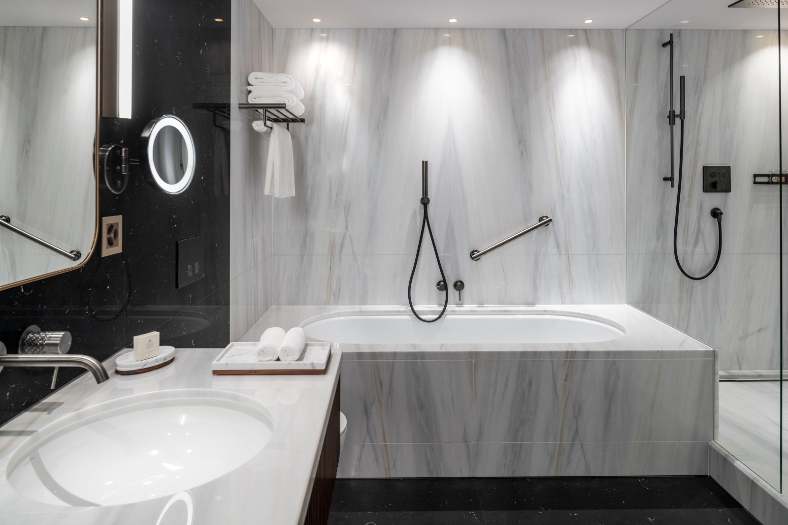 KISMV Signature Suite 229 (7).jpg