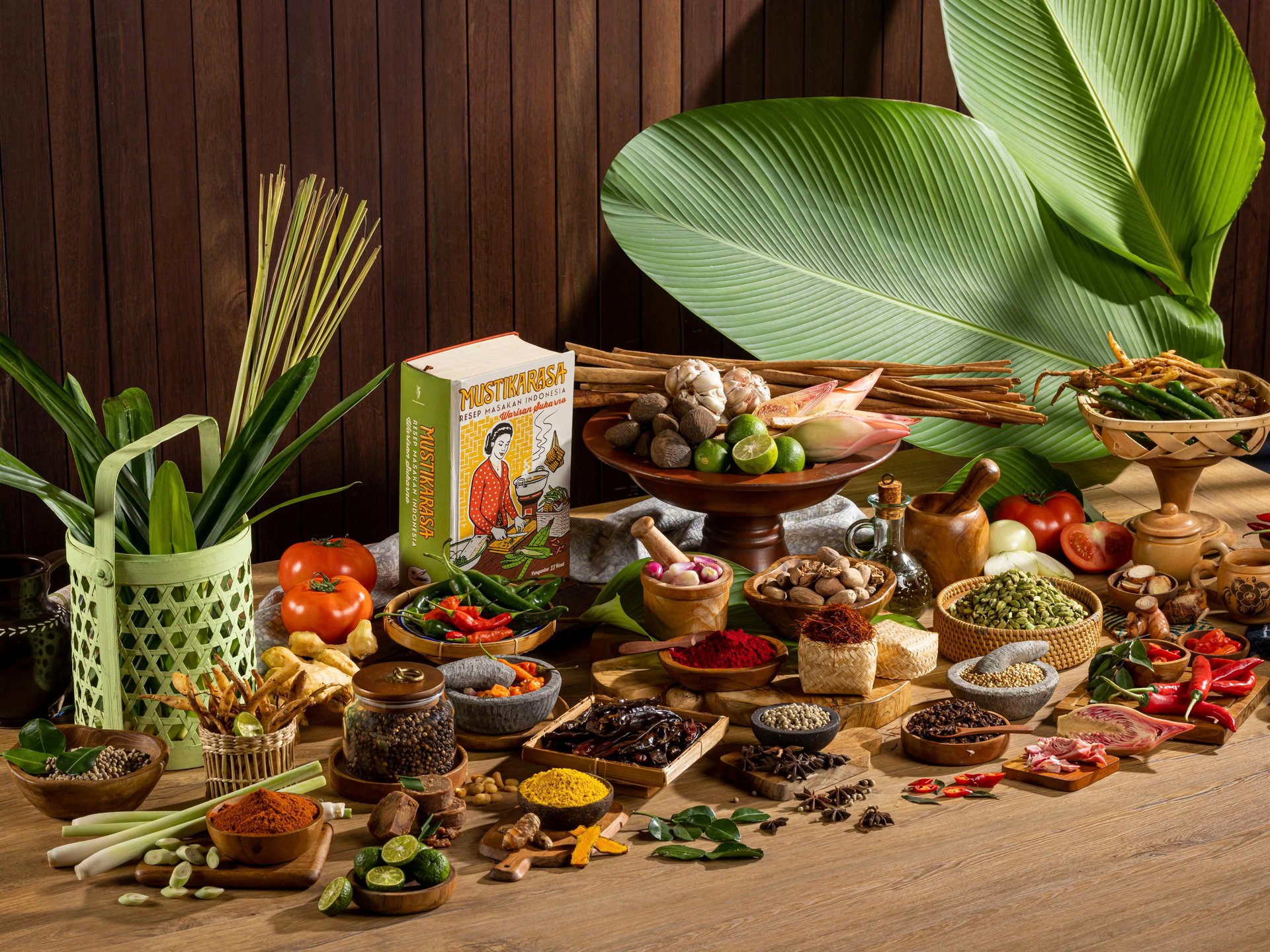 Sumptuous Buffet Lunch & Dinner