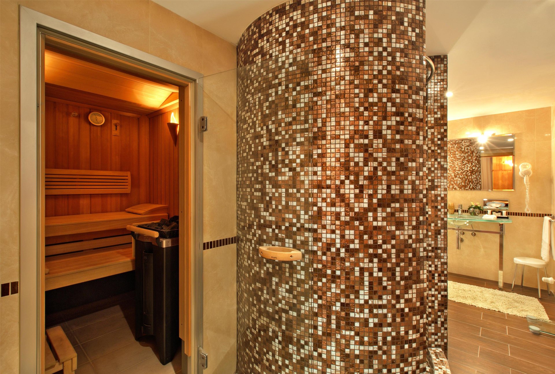 Kempinski Hotel Grand Arena Bansko Bulgaria - Alpine suite