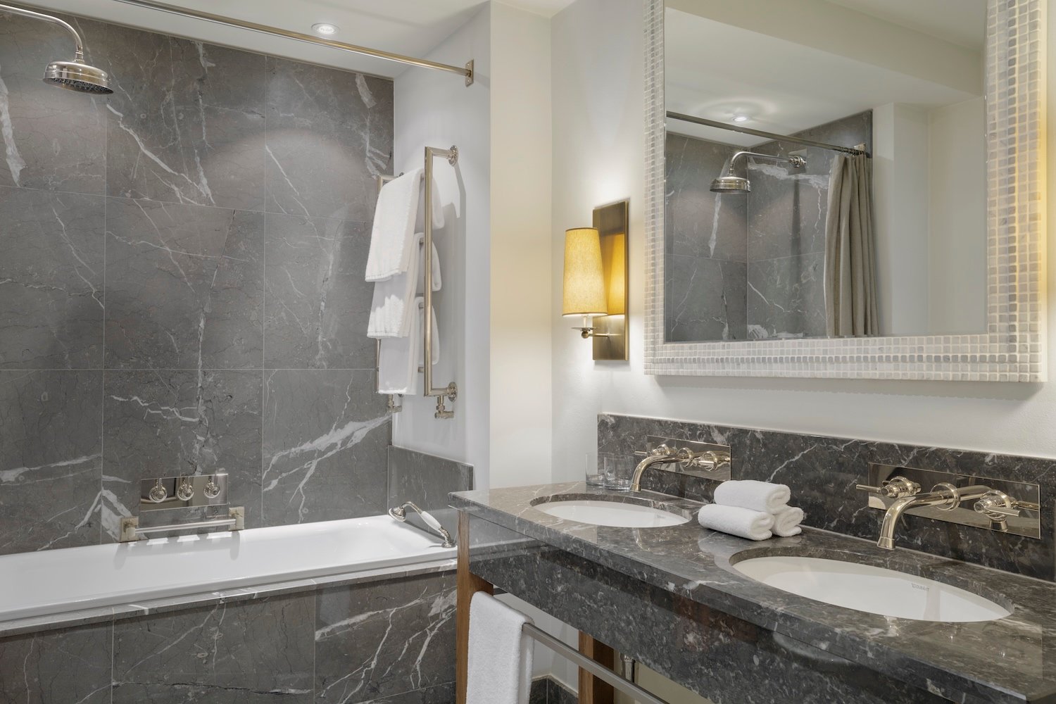 prglc-bathroom-shower-9187.jpeg