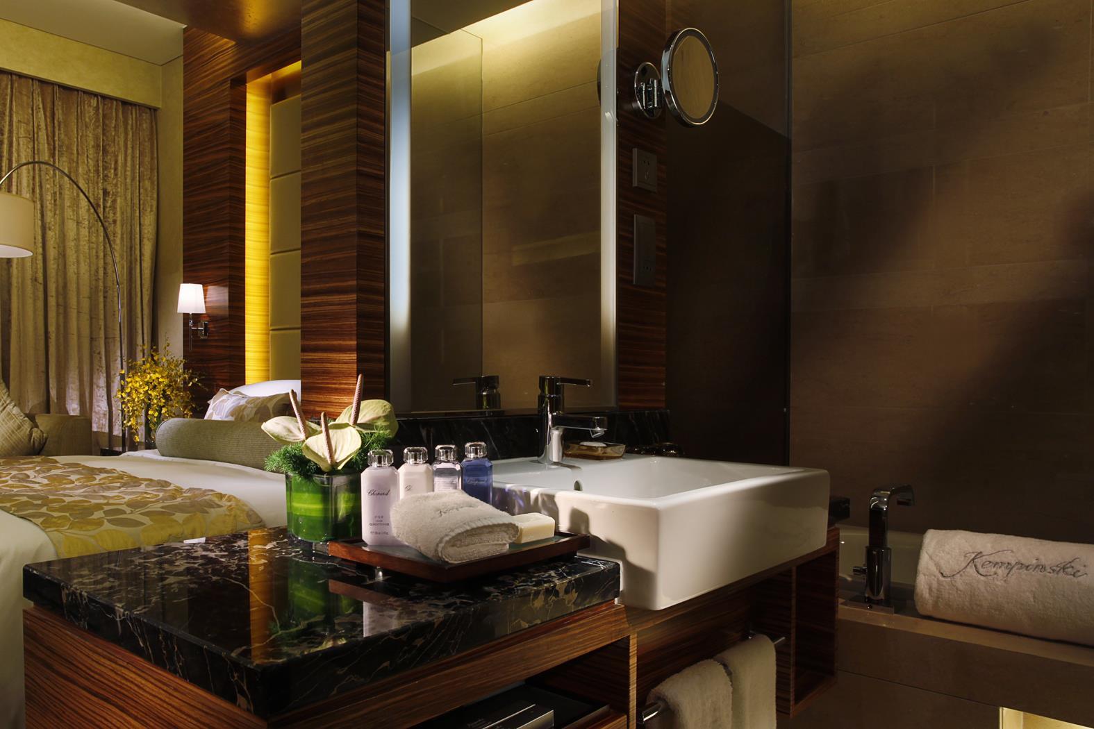 Kempinski Hotel Yinchuan China - Executive Room Amenity