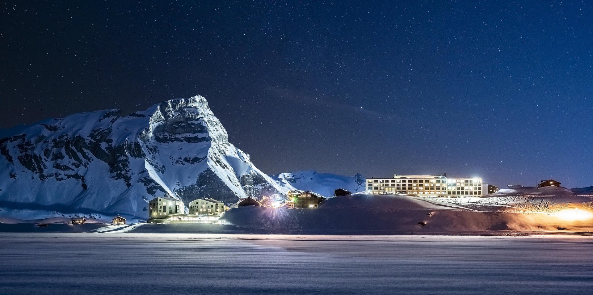 Frutt Lodge - Exterior