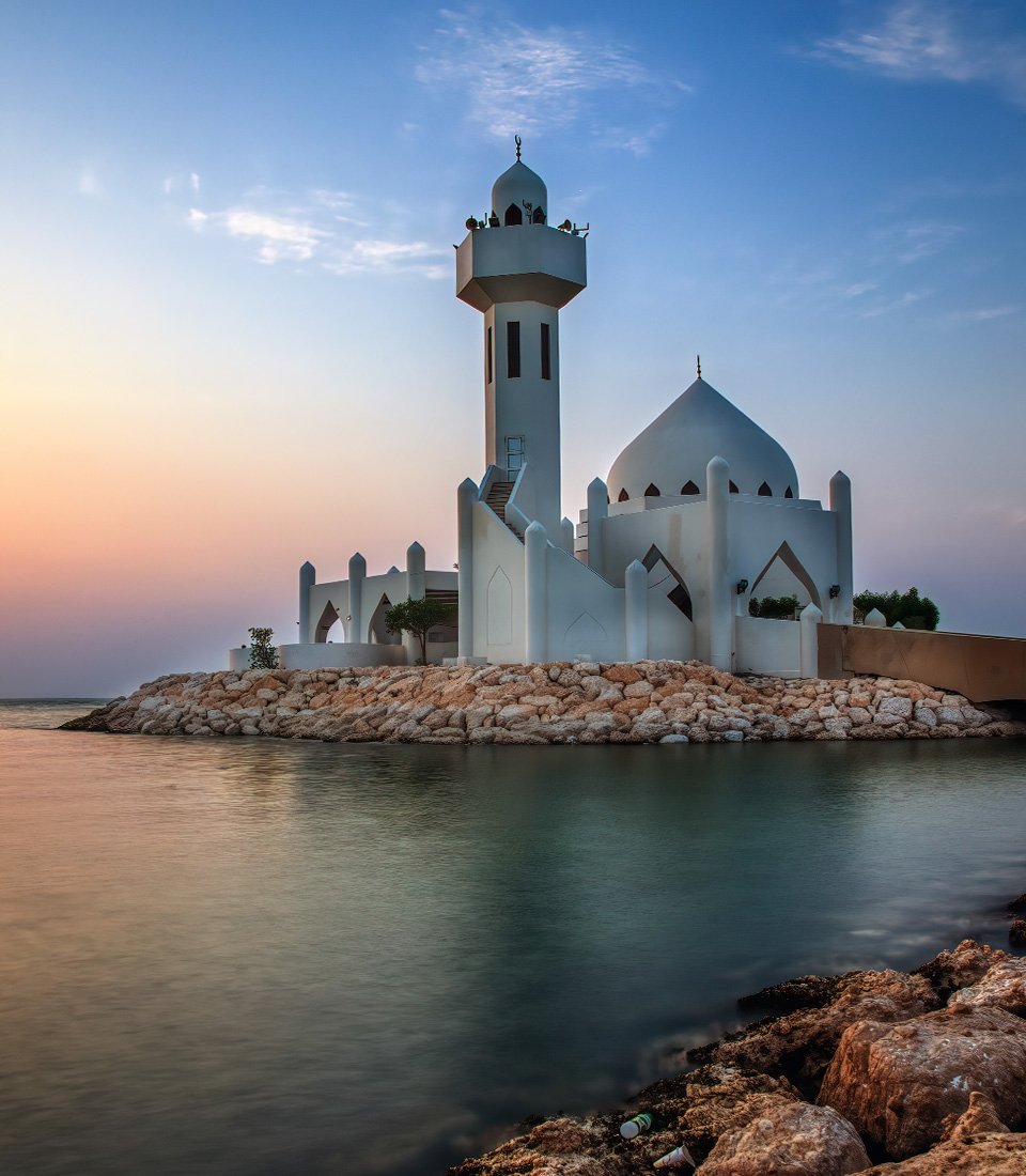 DMM1_DestImg_Corniche-Mosque_AlKhobar_960x1100px.jpg