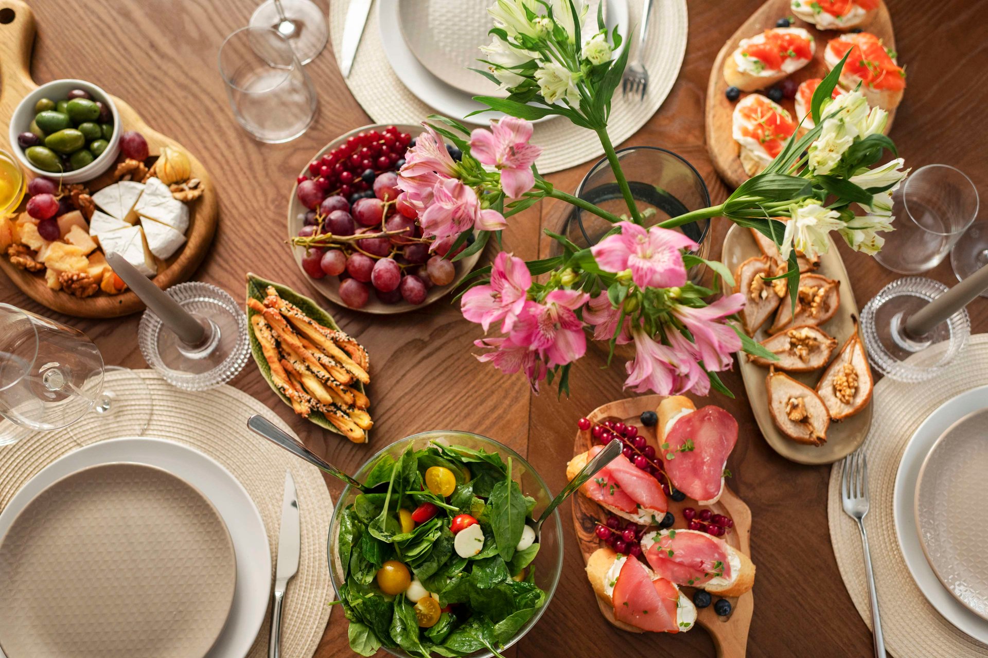 Egg-squisite Easter Dining