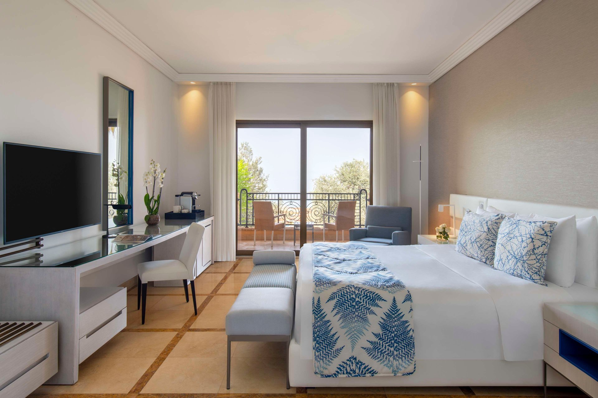 Ishtar Superior Room