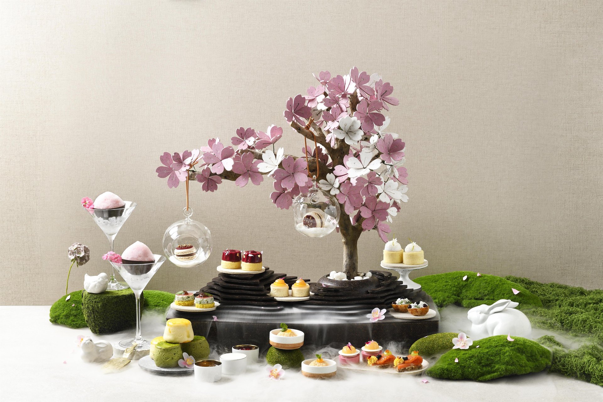 Sindhorn Kempinski Hotel Bangkok - Lobby view