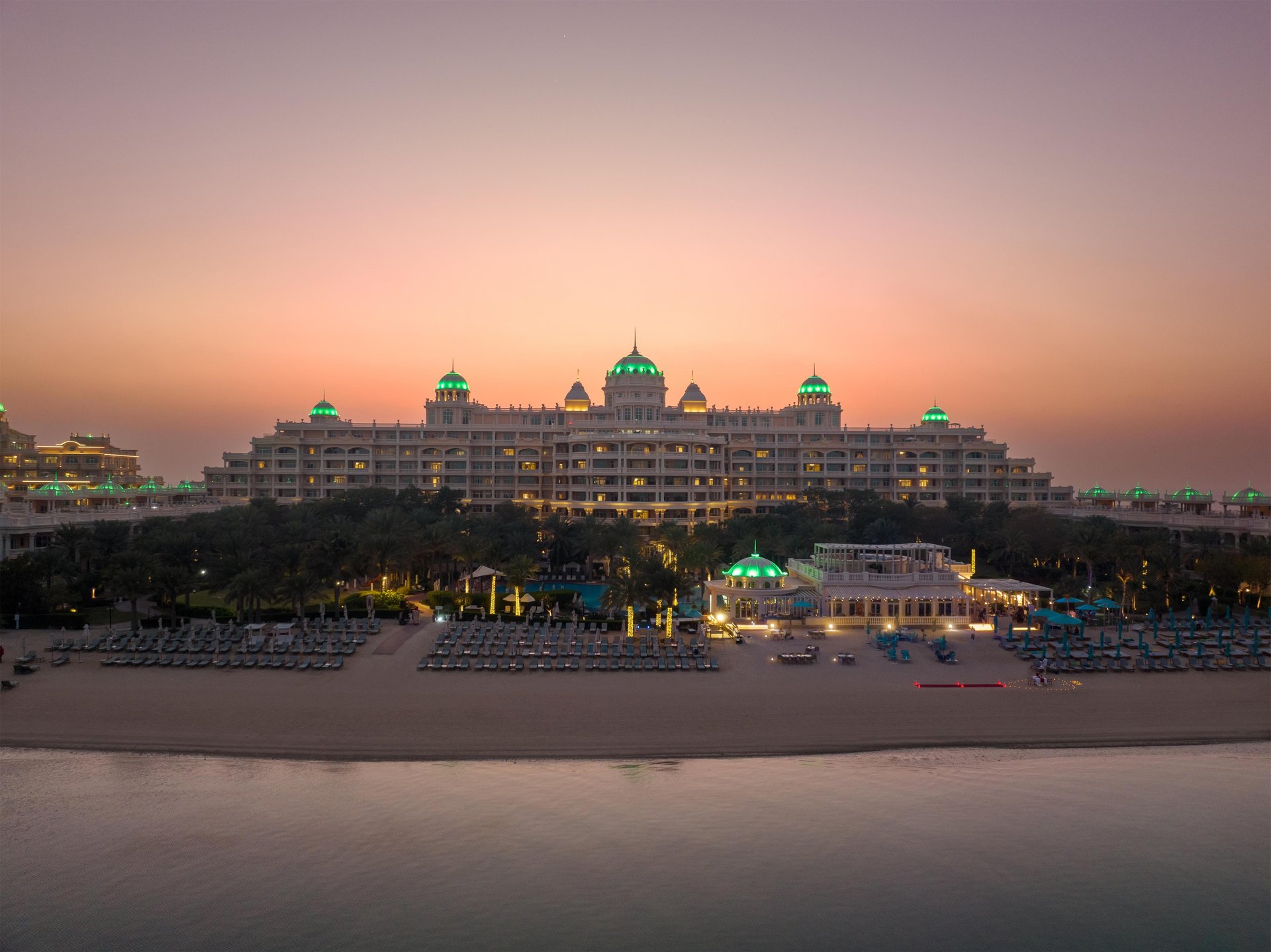 Kempinski Hotel & Residences Palm Jumeirah - Вид снаружи