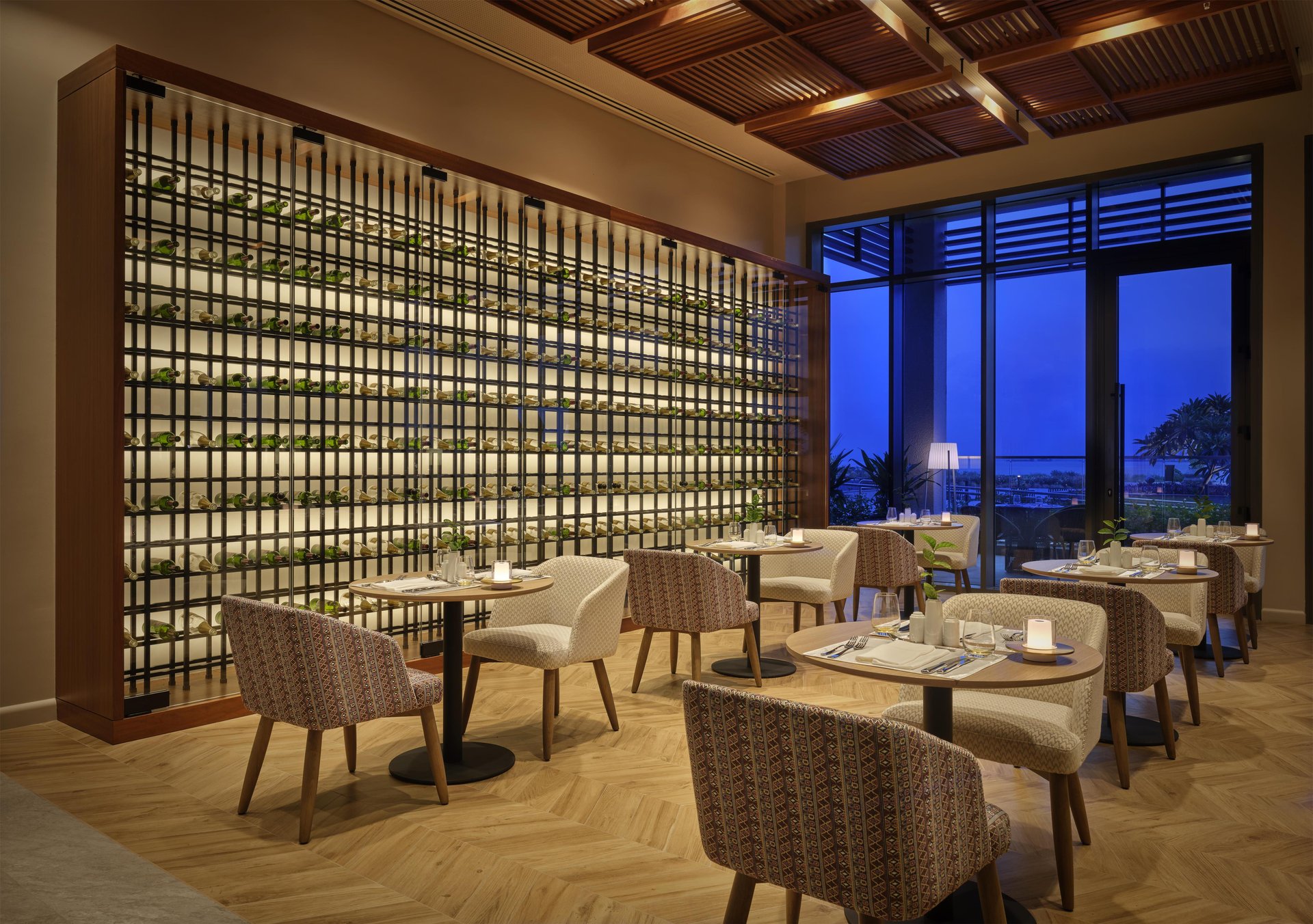 mosaic-restaurant-diner-setting