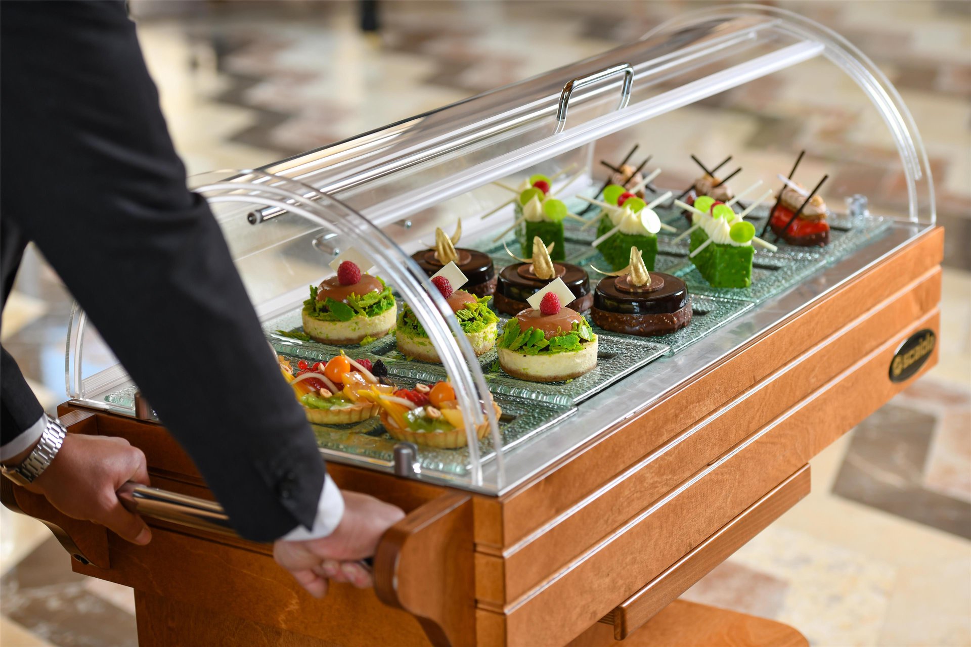 Kempinski Hotel Ishtar Dead Sea Jordan - Restaurant