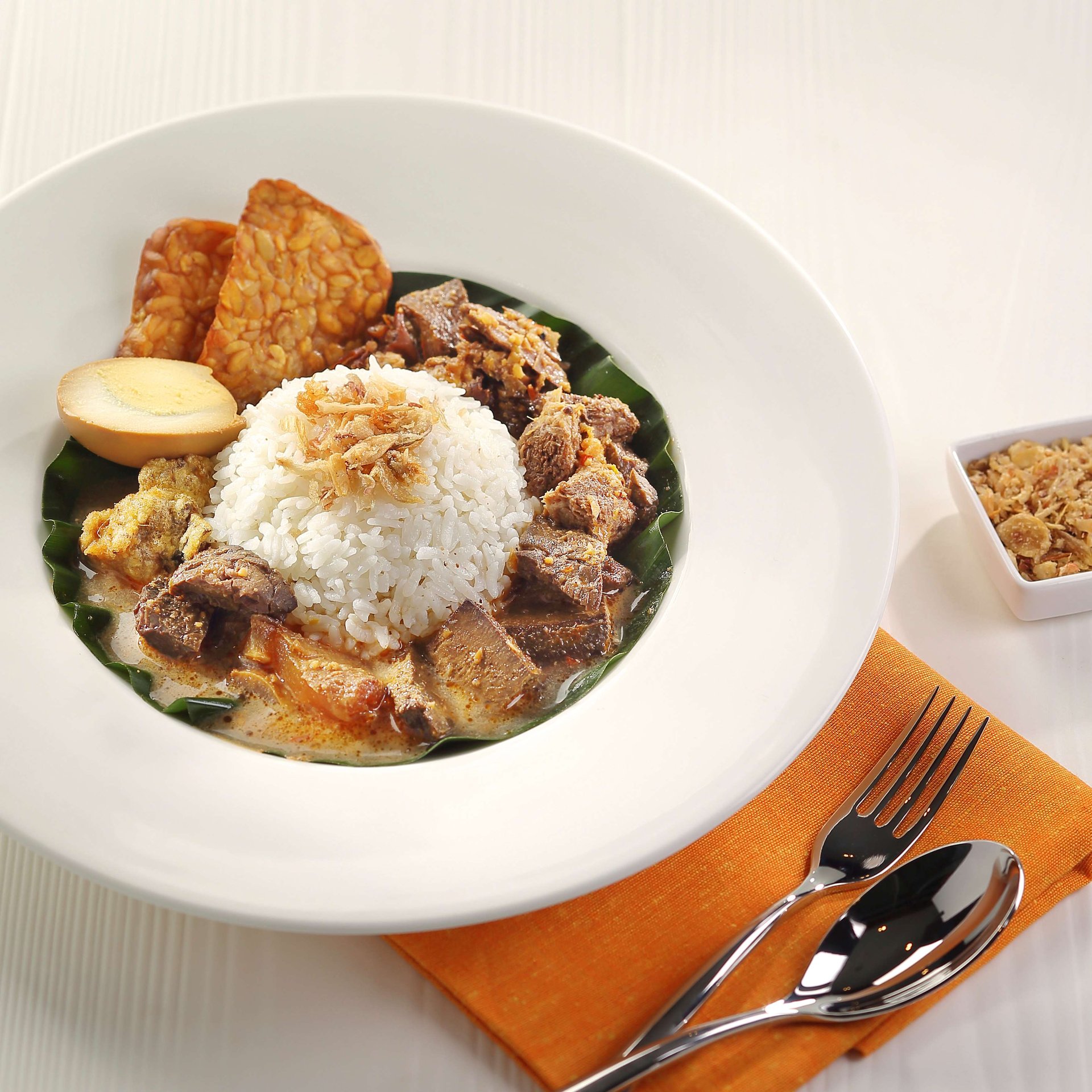 Layanan Makan Dalam Kamar