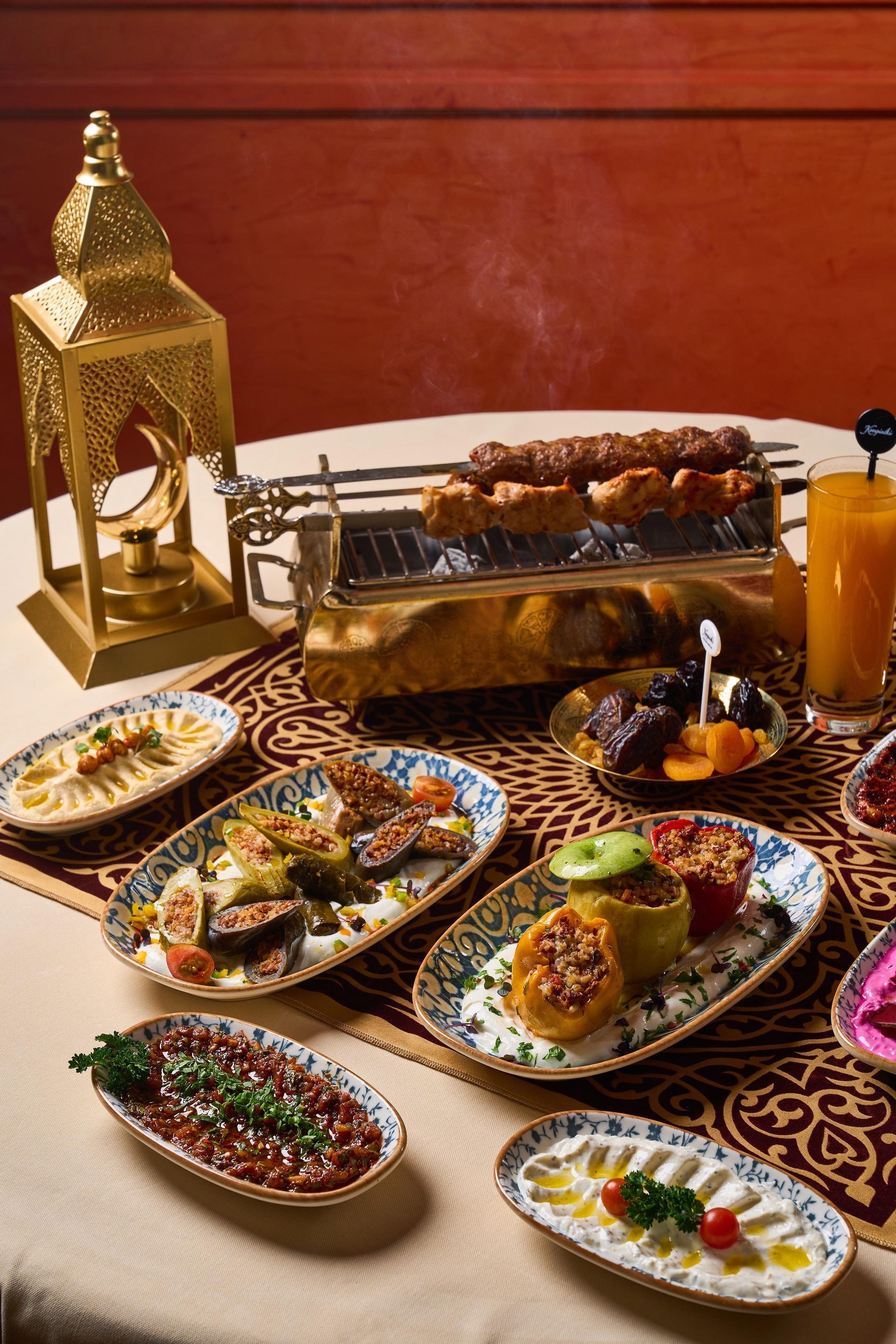 Ein Tisch, an dem Tradition geteilt wird