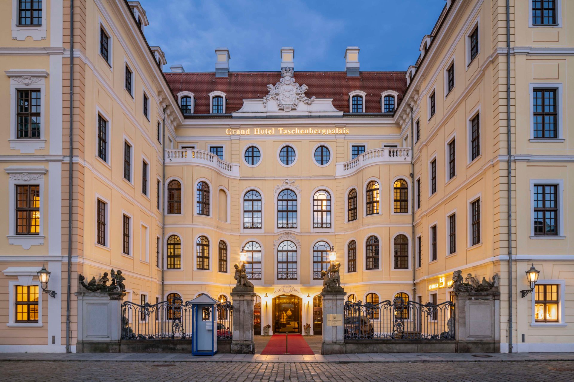 Hotel Taschenbergpalais Kempinski Dresden - Exterior View