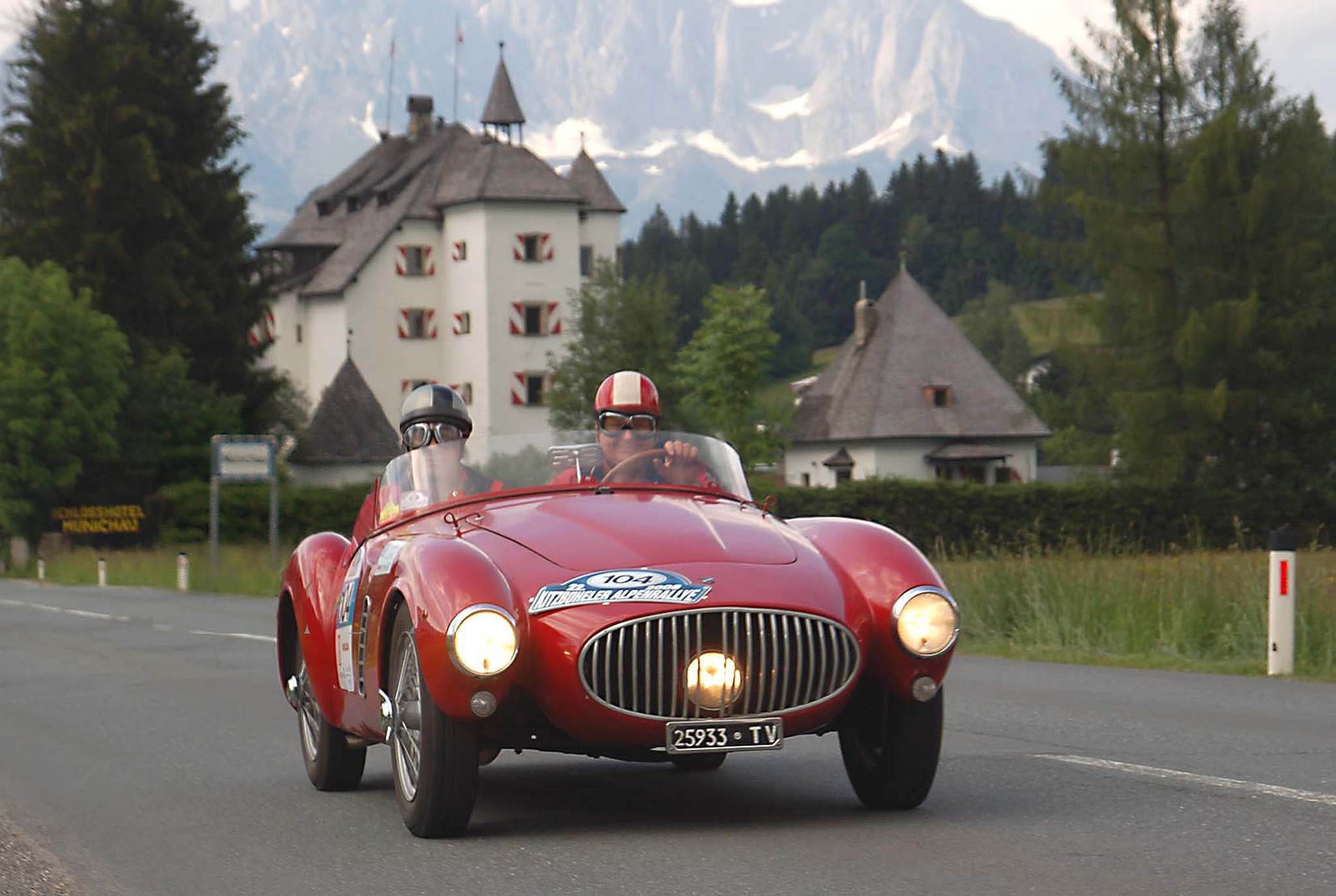 Motorsport in den Alpen