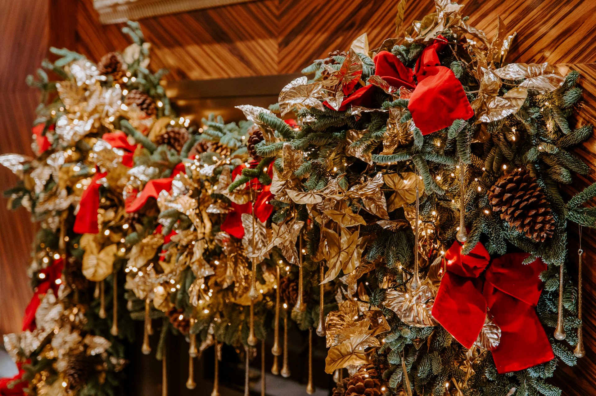 Christmas Day at the Amber Restaurant