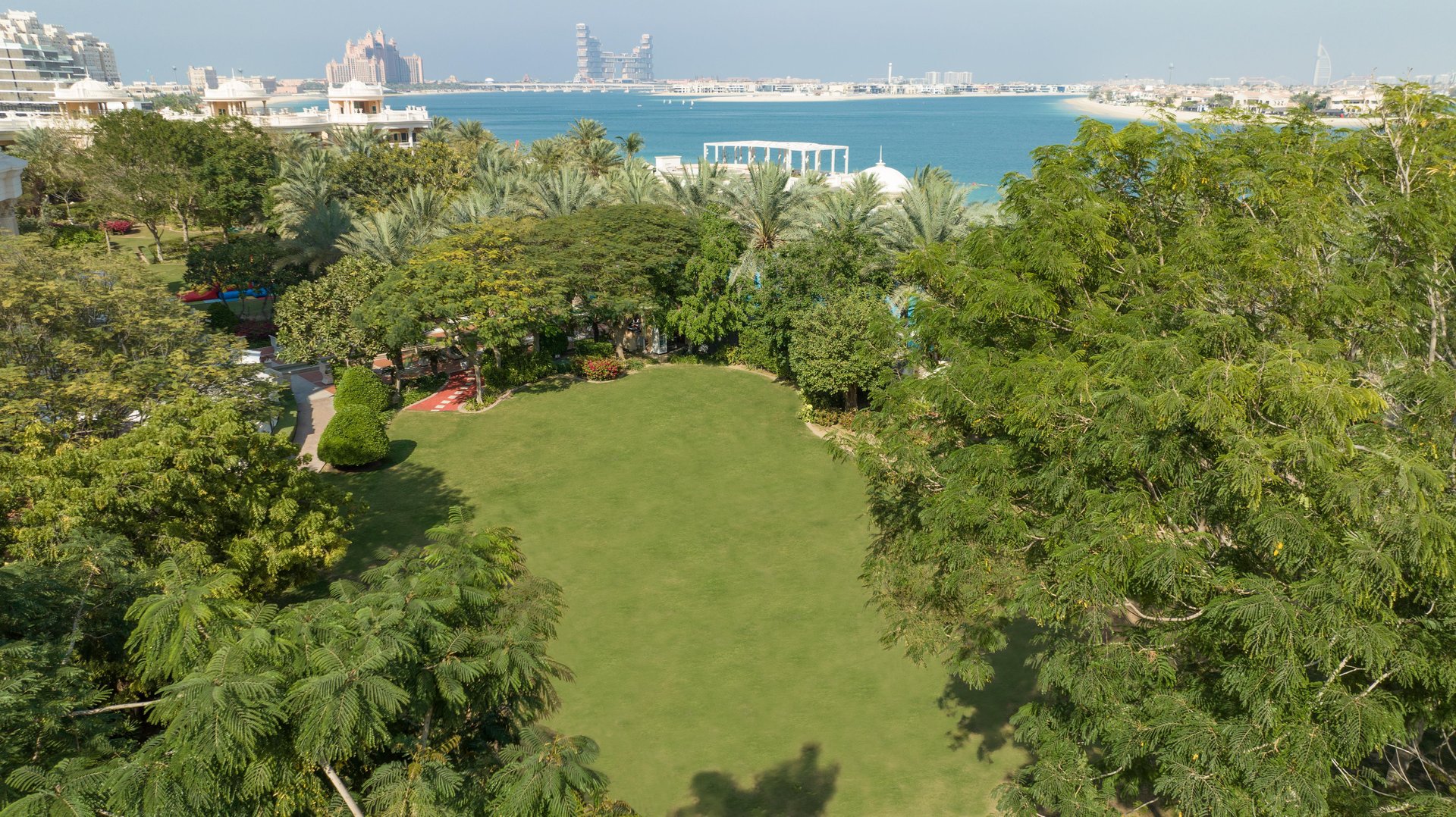 Kempinski Hotel & Residences Palm Jumeirah - Вид снаружи