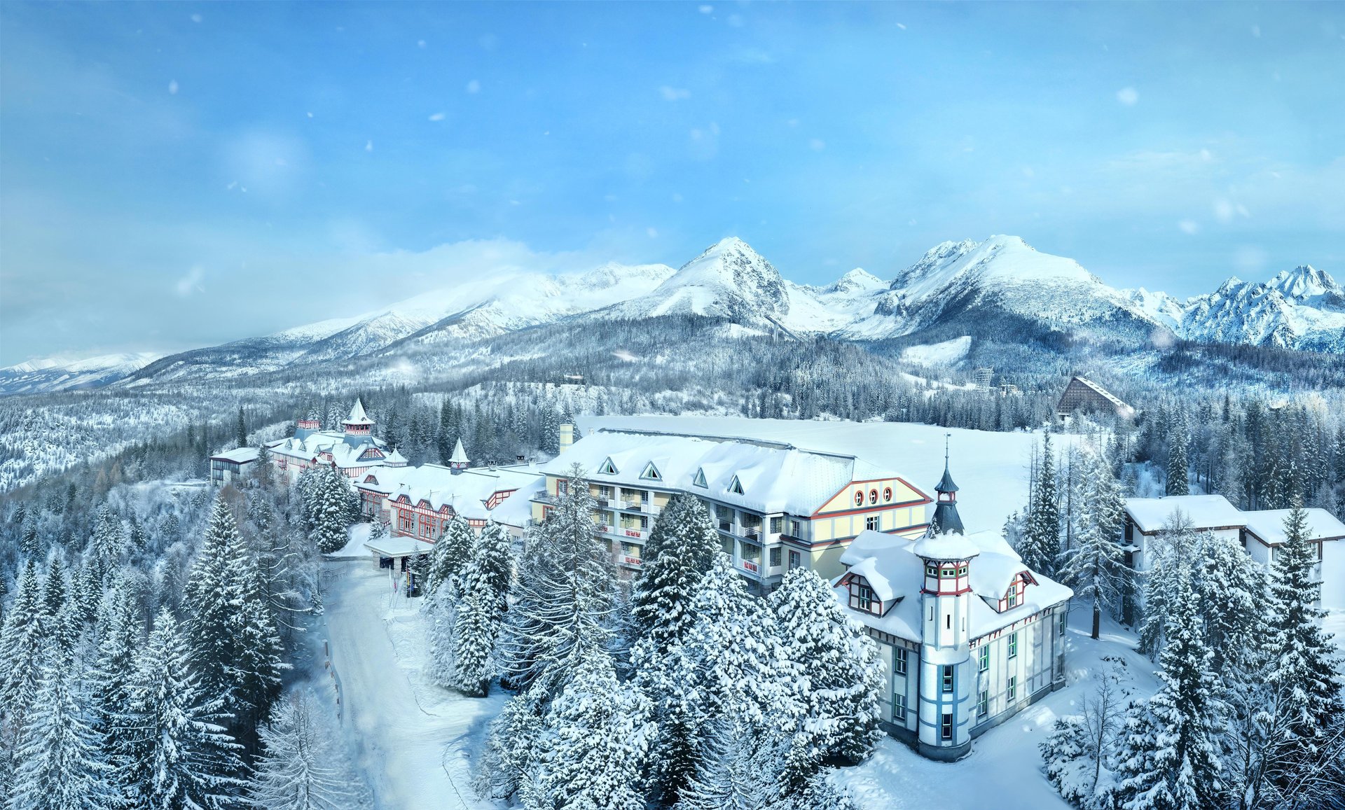 Hotel Exterior - Winter