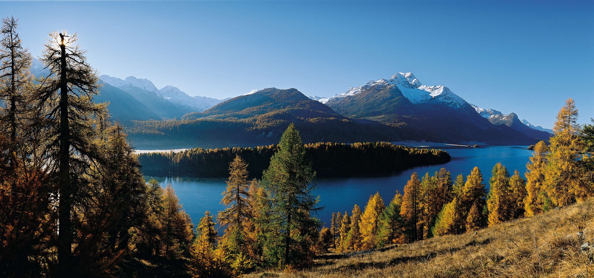 Kempinski Grand Hotel des Bains St.Moritz - Local attraction