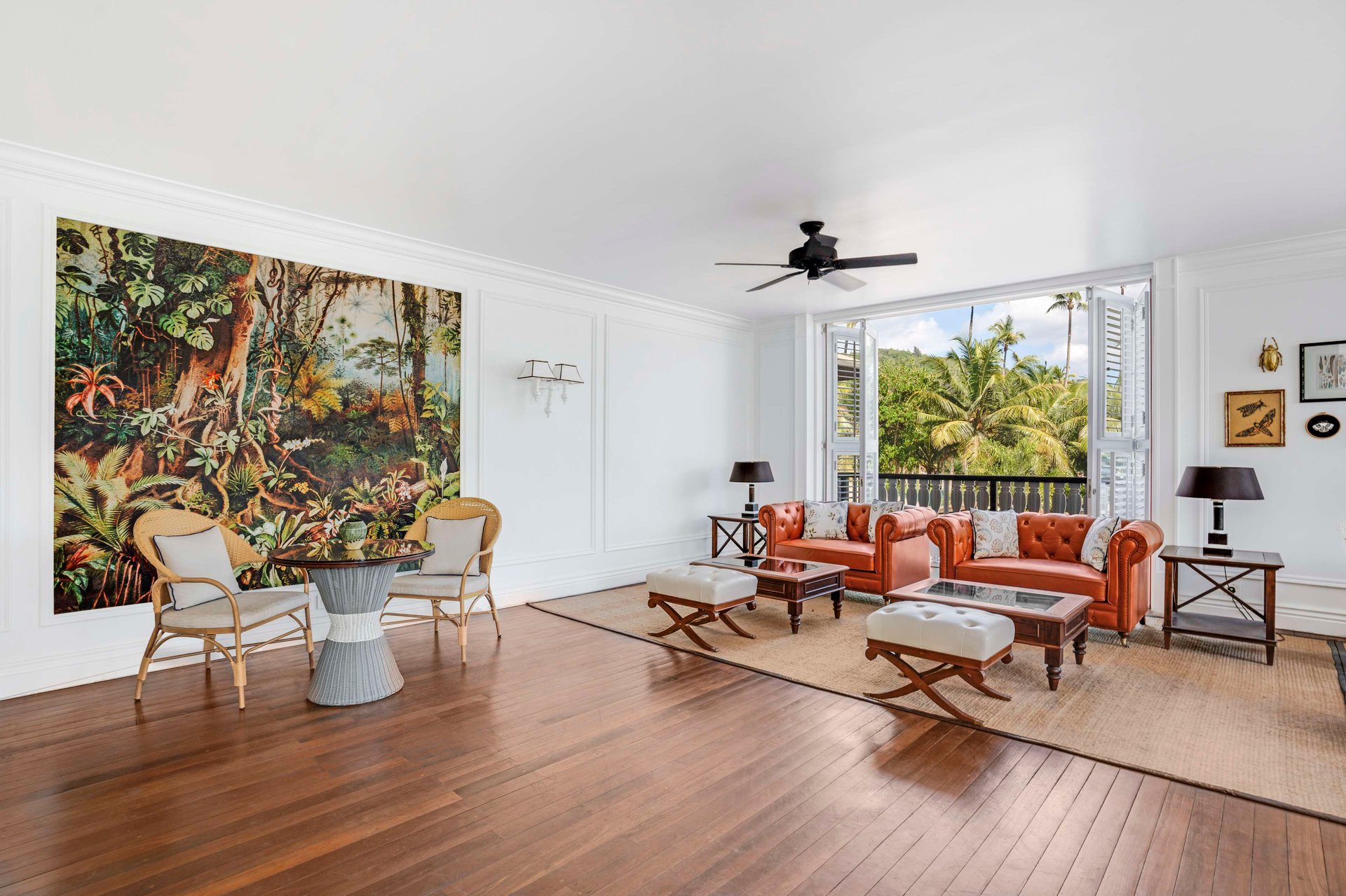 Planters Bar & Lounge