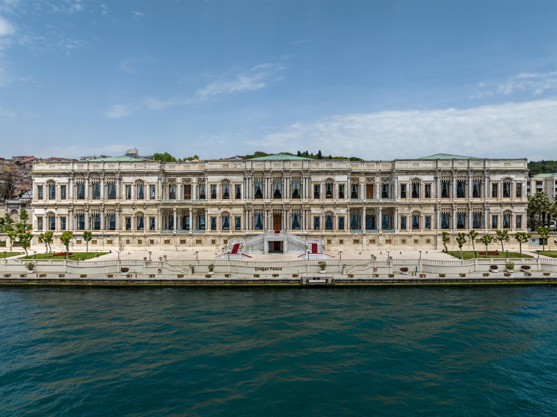Ciragan Palace Kempinski Istanbul - Aussenansicht