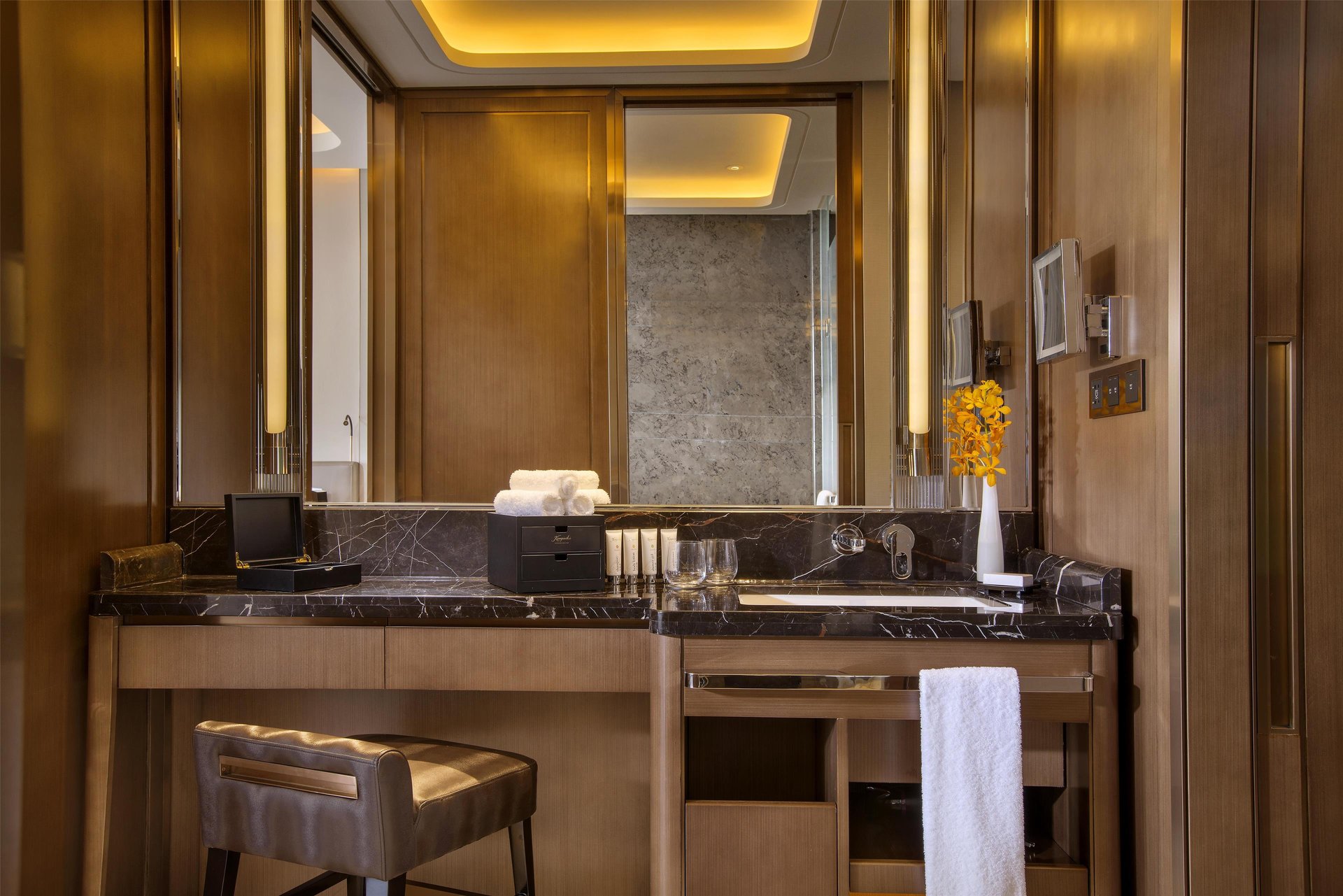 Kempinski Hotel Changsha - Guest room bath