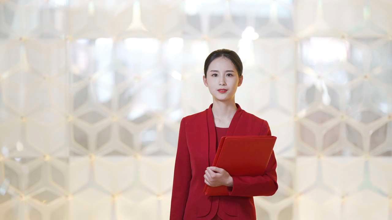 红衣女郎