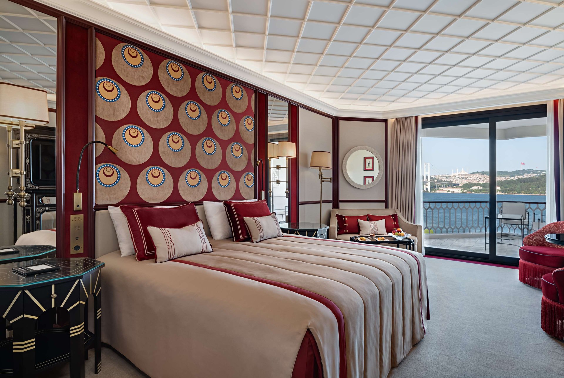 Ciragan Palace Kempinski Istanbul - Ciragan Bosphorus View King Room