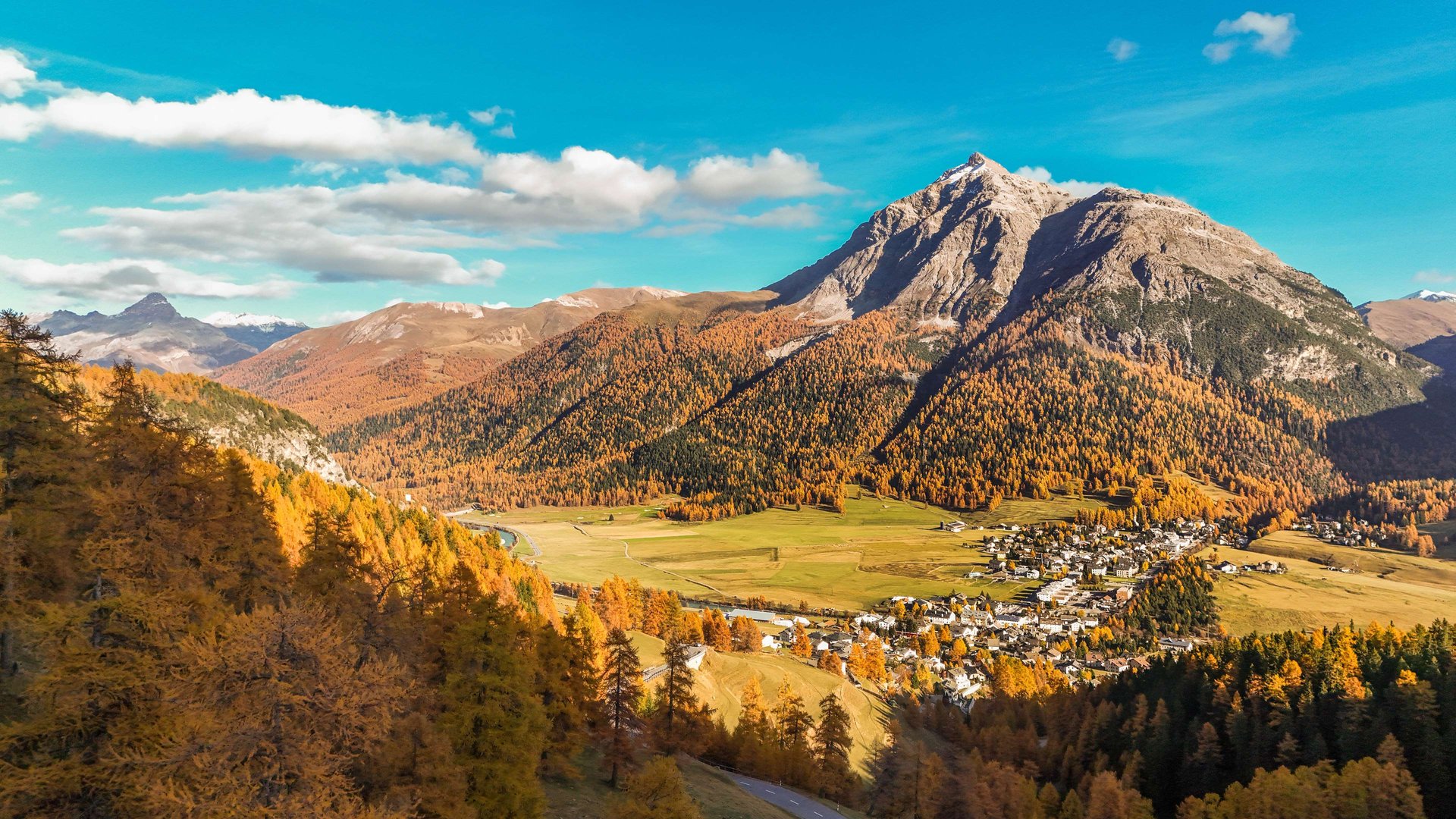 Kempinski Grand Hotel des Bains St.Moritz - Local attraction