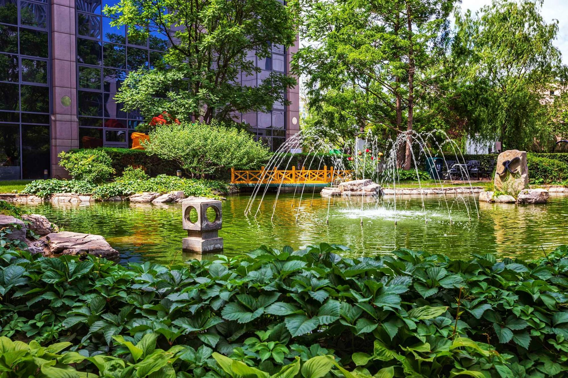 河畔私家花园