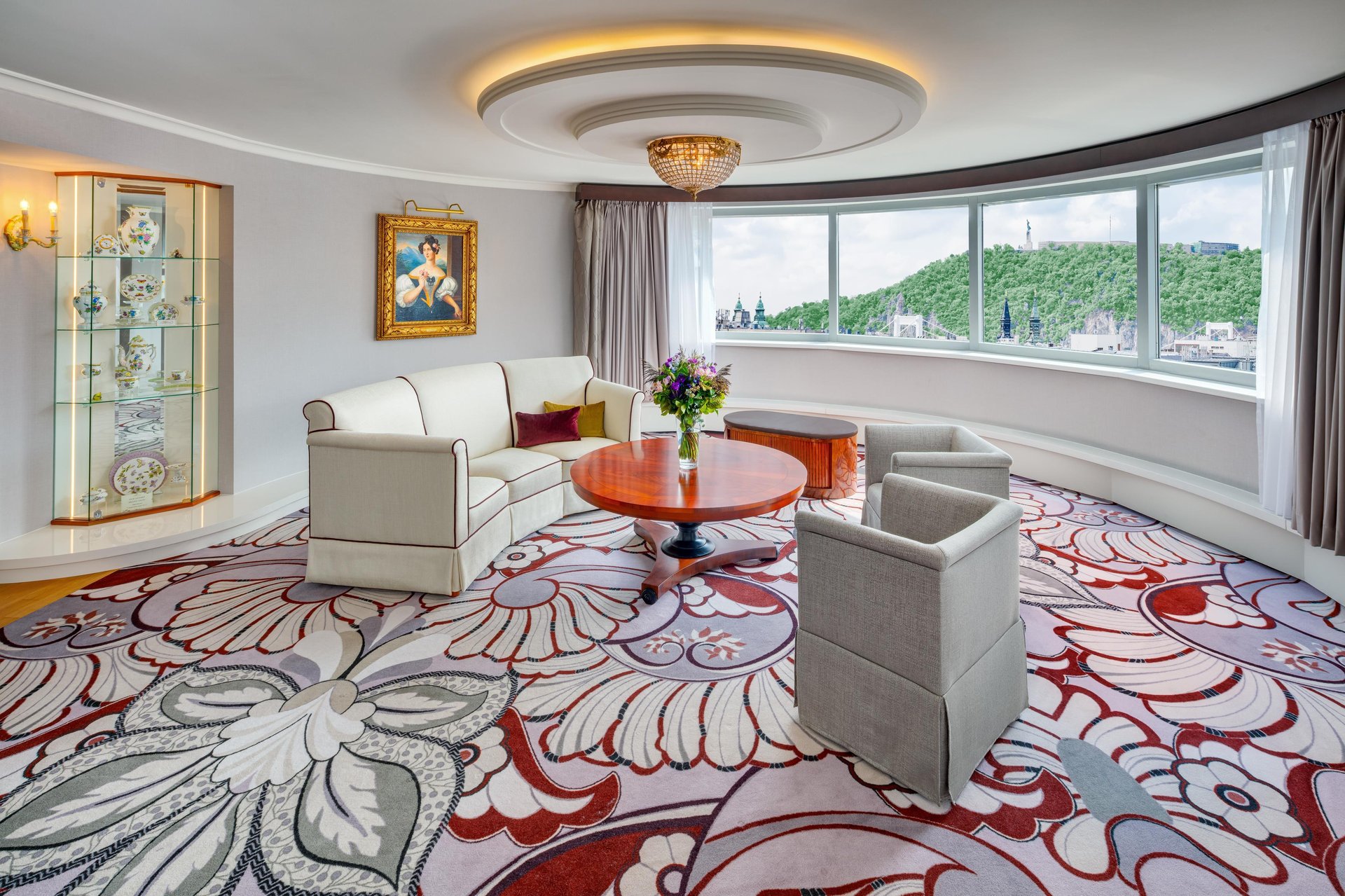 Kempinski Hotel Corvinus Budapest - Corvinus Art Collection Suites