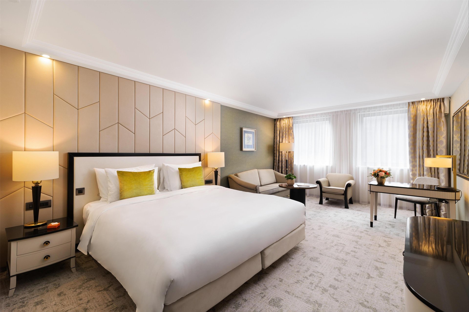New Premium Deluxe Room  - Kempinski Hotel Budapest