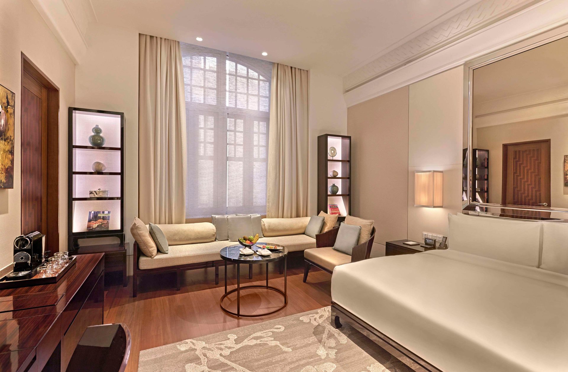 The Capitol Kempinski Singapore - Grand Deluxe Room (Stamford Wing)