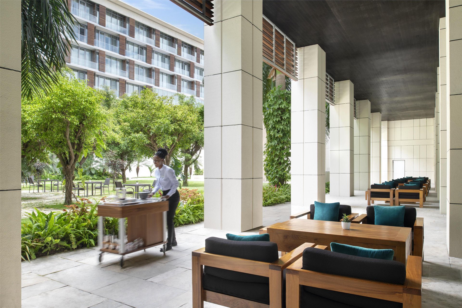 Kempinski Hotel Gold Coast City Accra Ghana - Restaurant