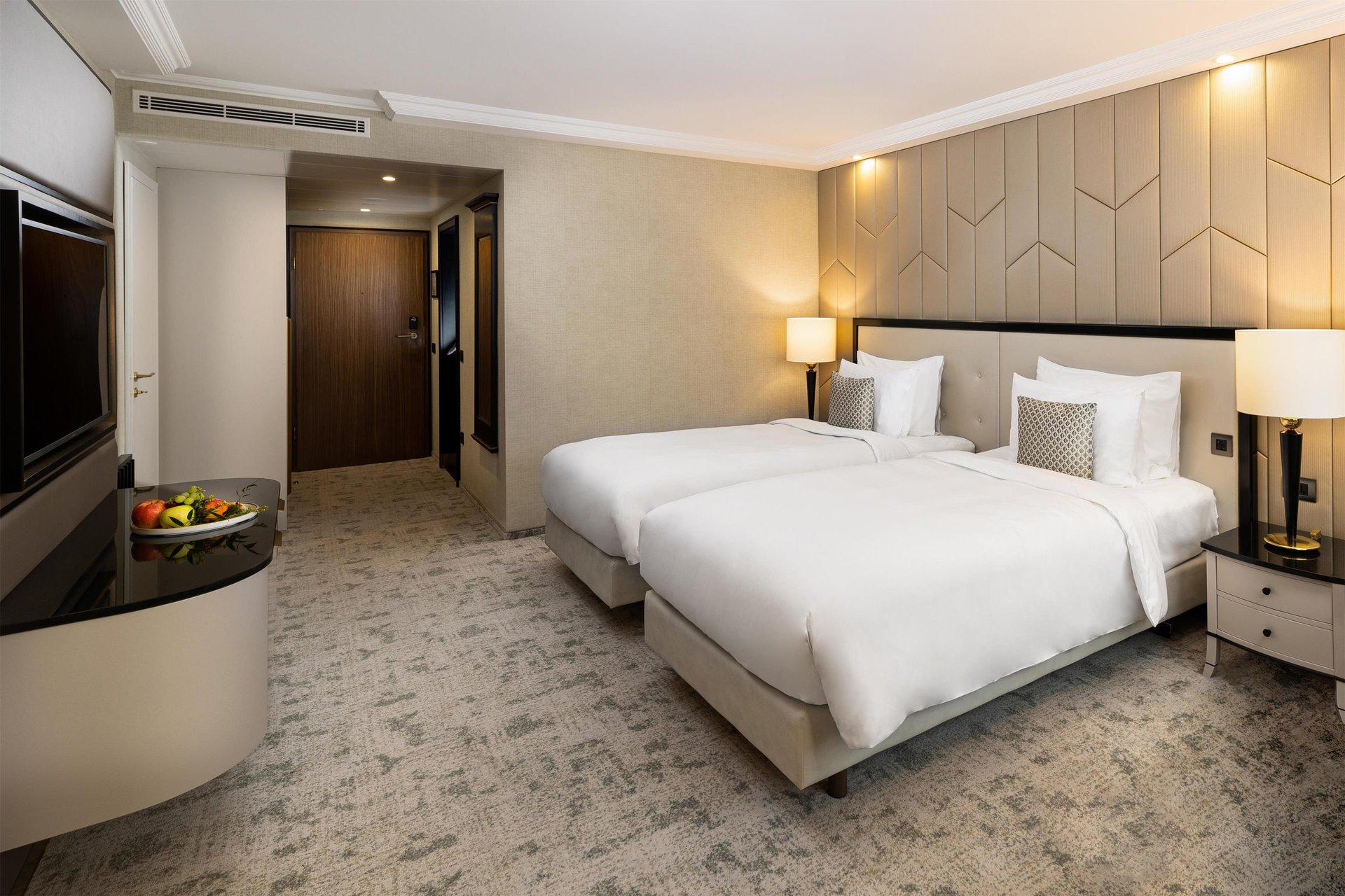 Premium Deluxe Twin Room Interior - Kempinski Hotel Budapest