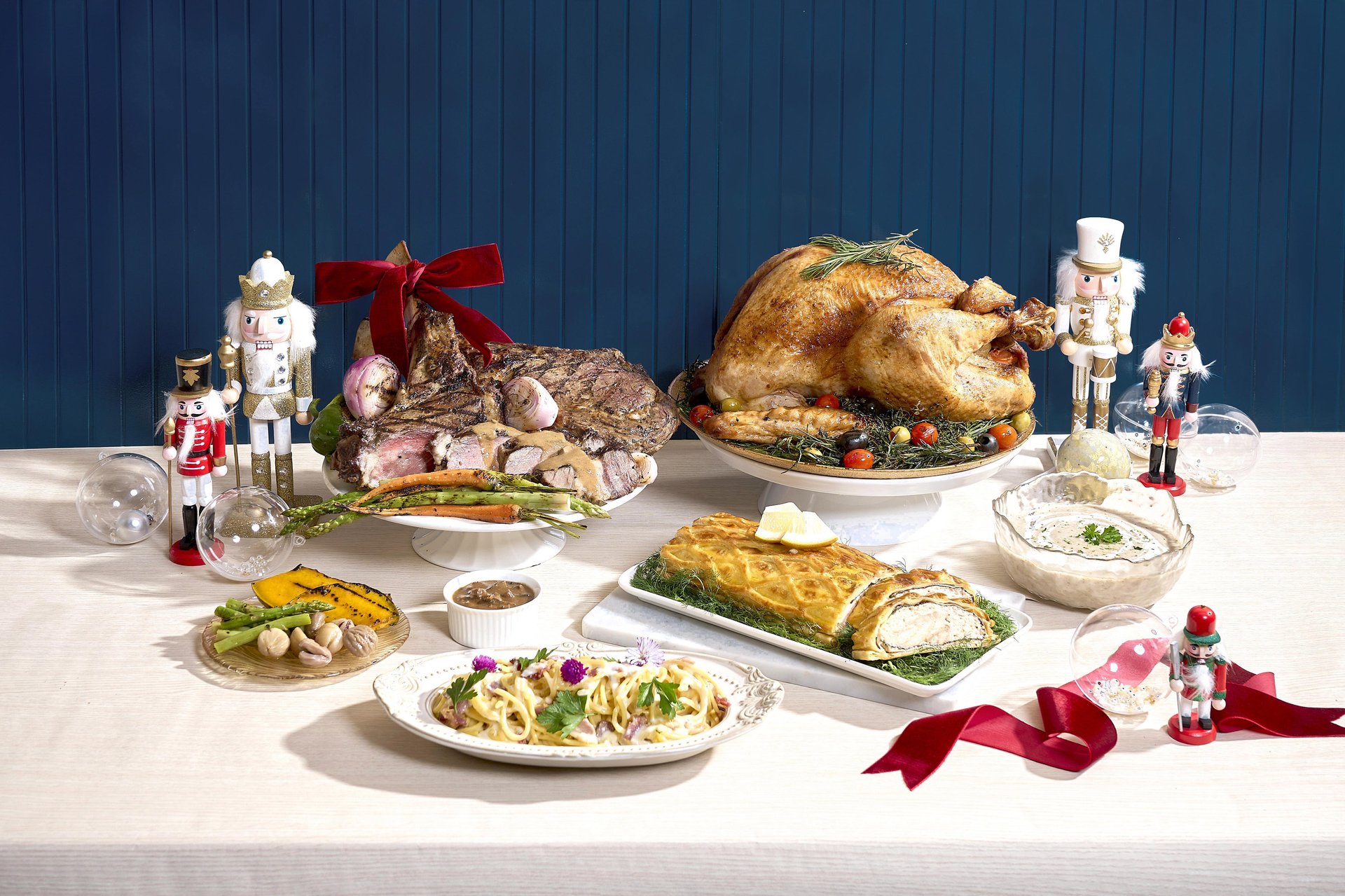 A Grand Christmas Celebration at Signatures