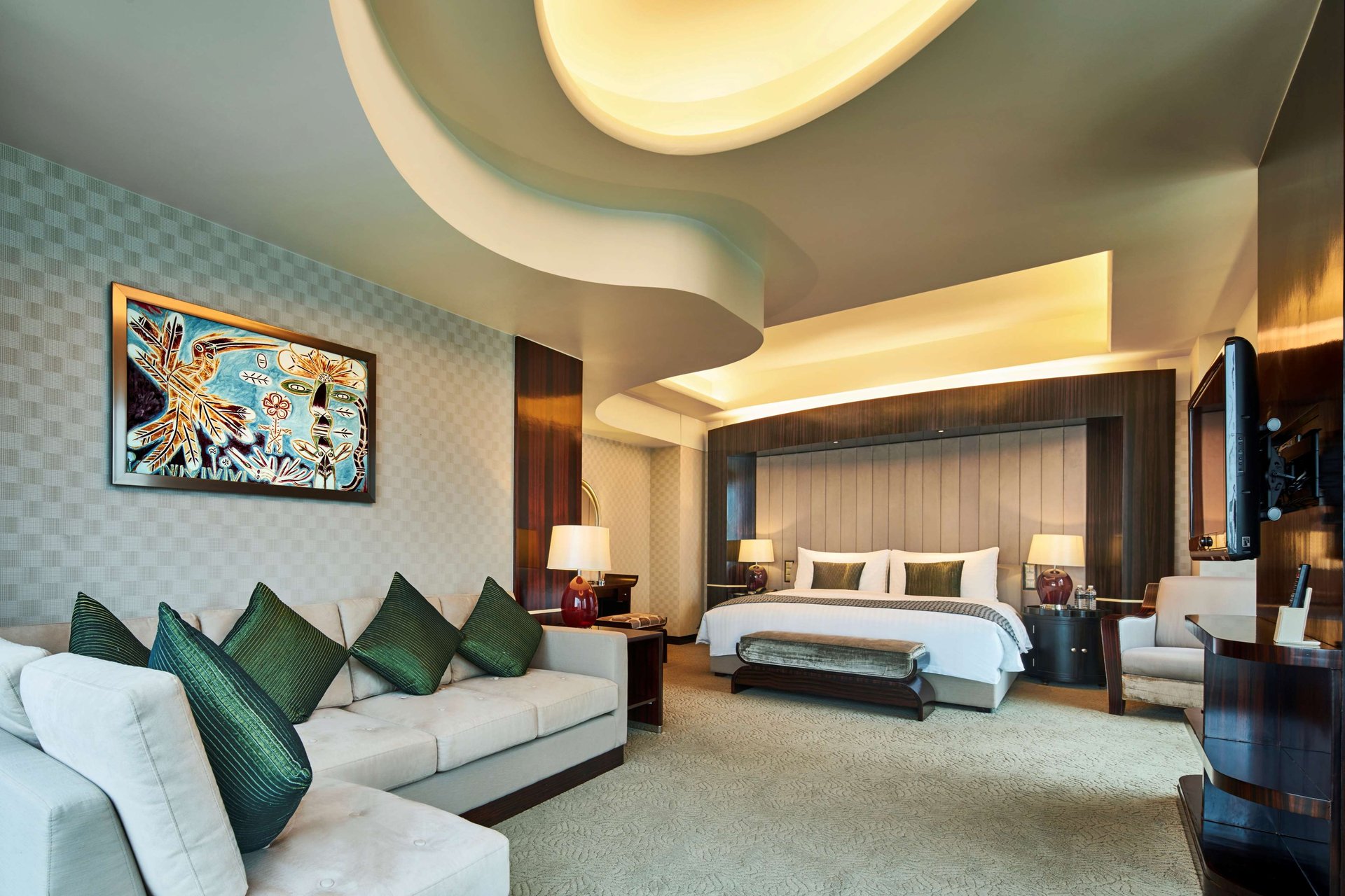 Skyline Suite
